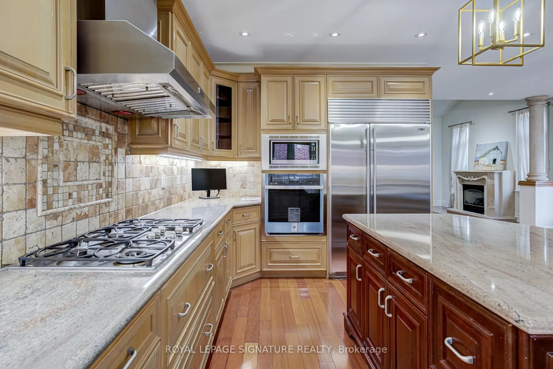 Photo 19 of 38 Pinemeadow Drive, Vaughan, East Woodbridge — HOMEH