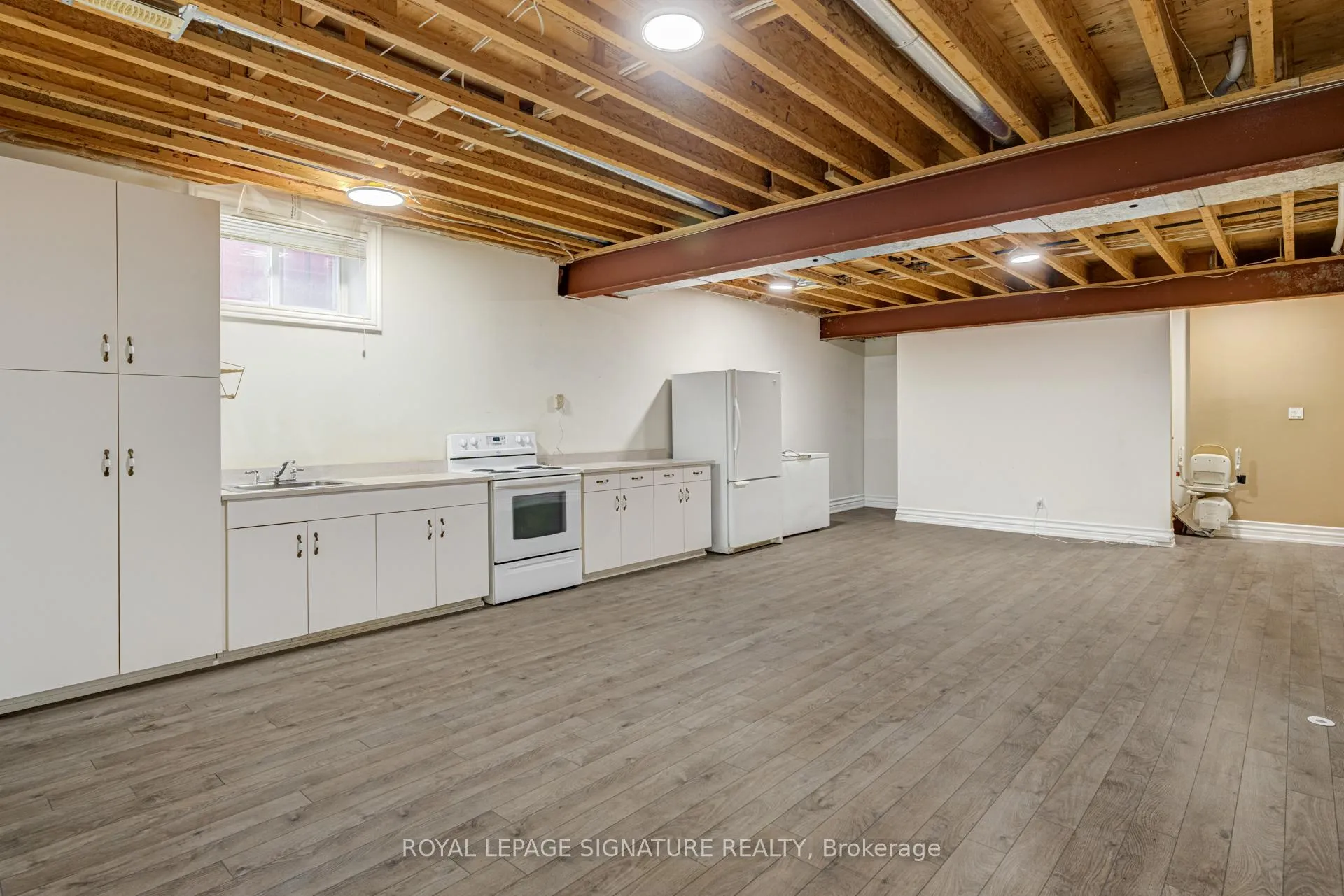 Photo 38 of 38 Pinemeadow Drive, Vaughan, East Woodbridge — HOMEH