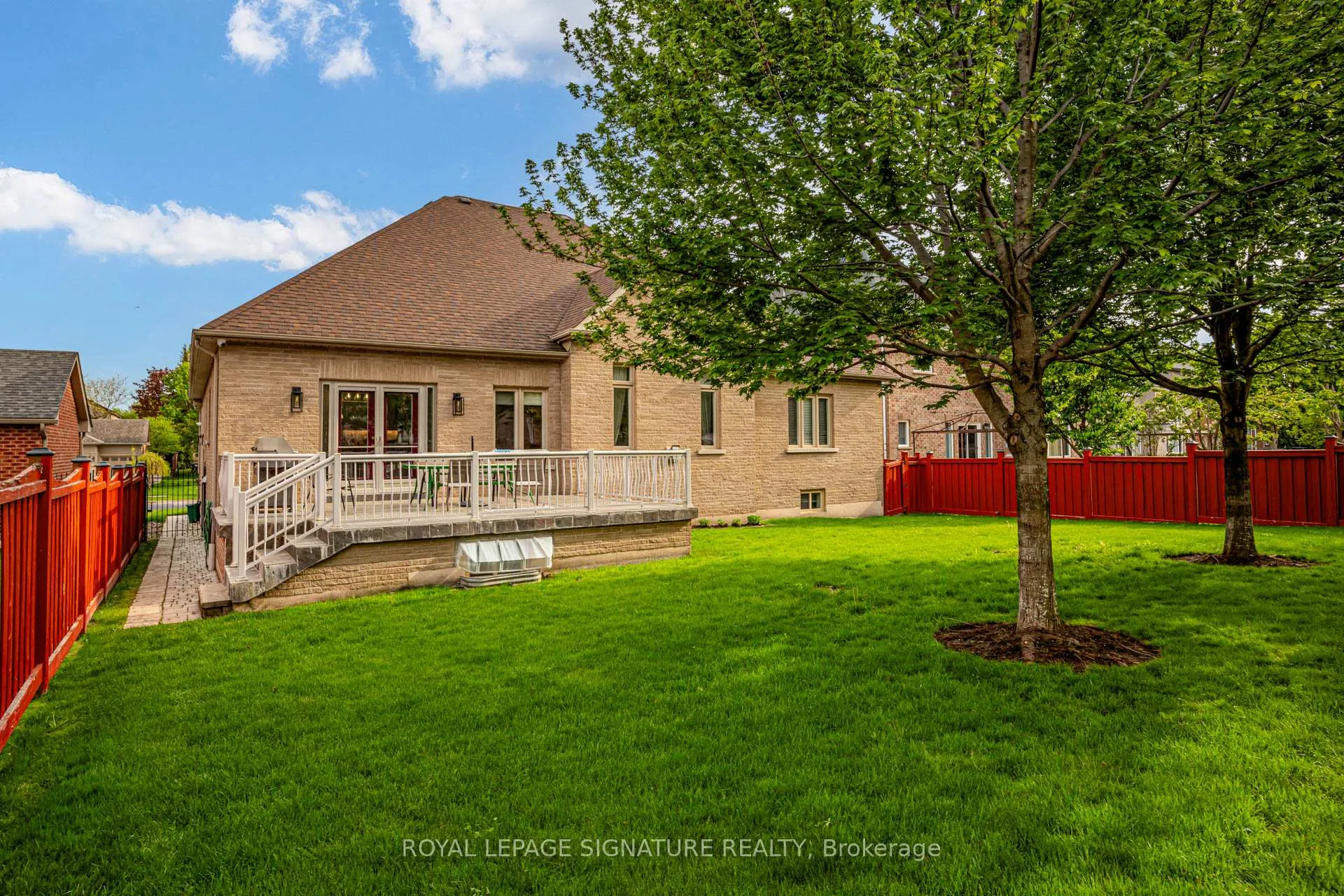 Photo 49 of 38 Pinemeadow Drive, Vaughan, East Woodbridge — HOMEH