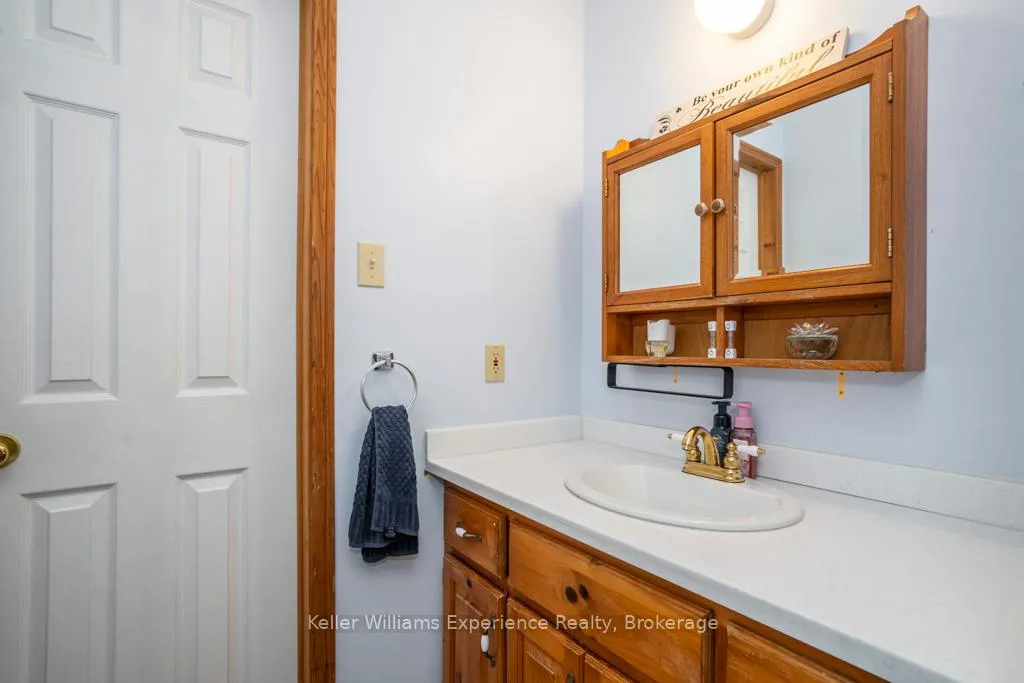 Photo 29 of 14 Oneida Crescent, Tiny, Rural Tiny — HOMEH
