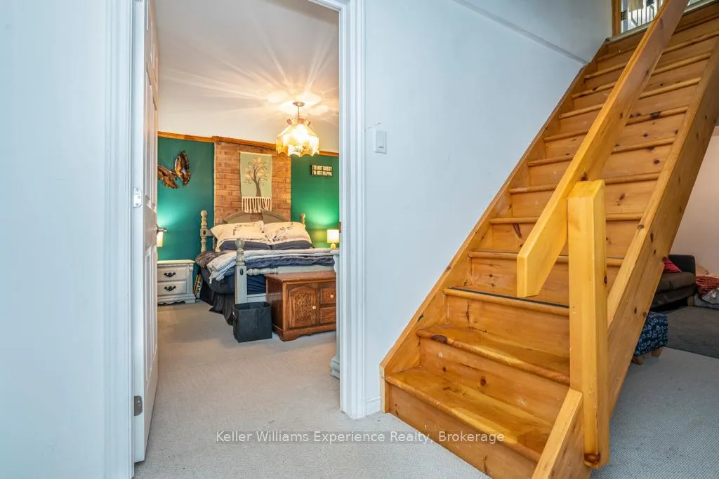 Photo 33 of 14 Oneida Crescent, Tiny, Rural Tiny — HOMEH