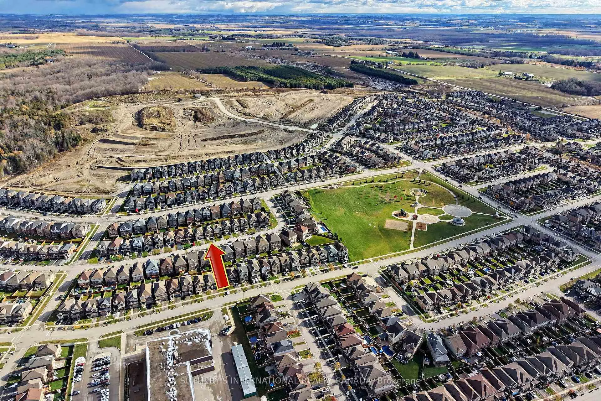 Photo 2 of 29 Owens Road, New Tecumseth, Alliston — HOMEH