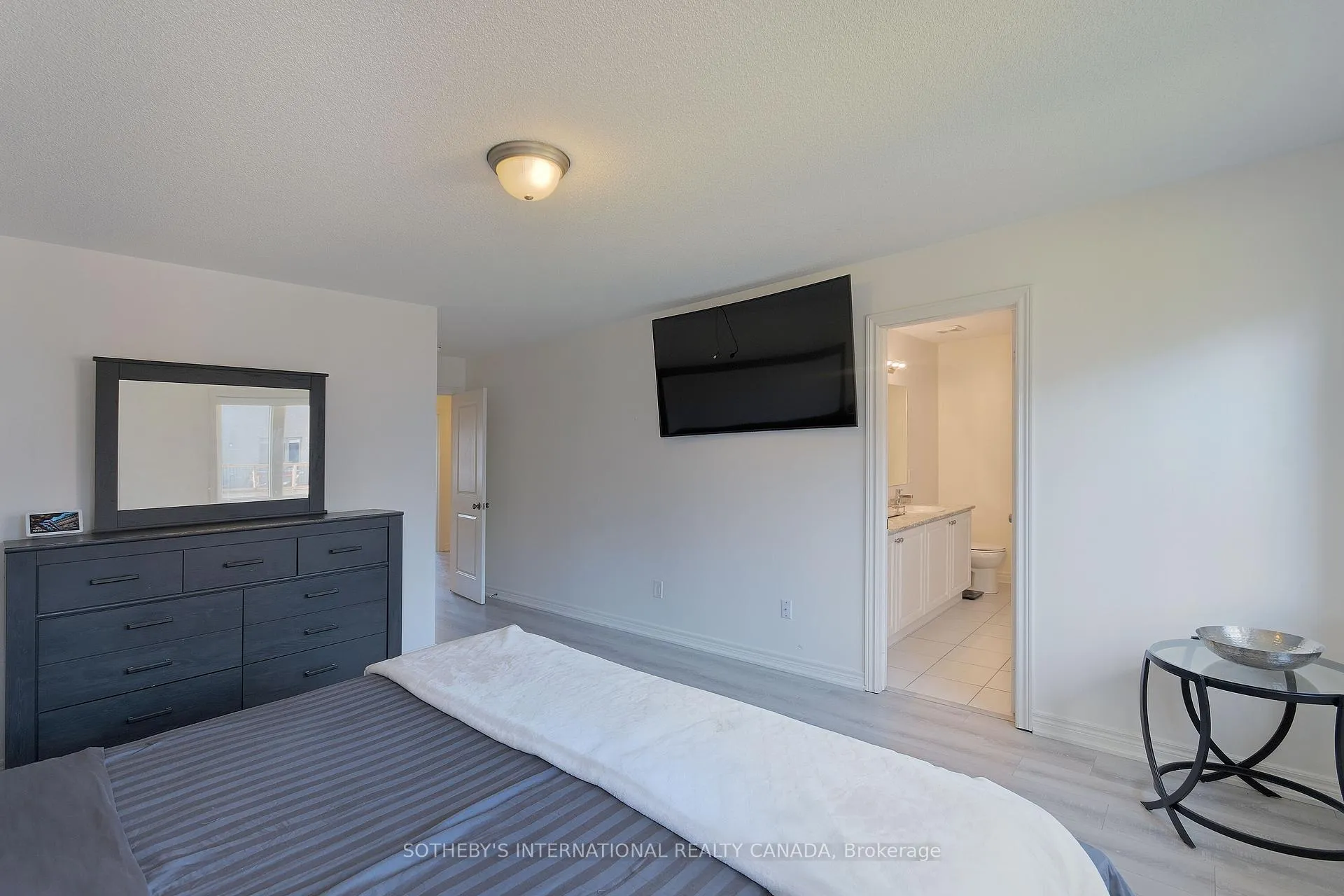 Photo 25 of 29 Owens Road, New Tecumseth, Alliston — HOMEH