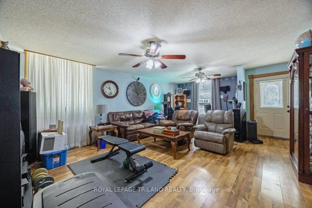 Photo 6 of 8 Weldon Avenue, St. Thomas — HOMEH