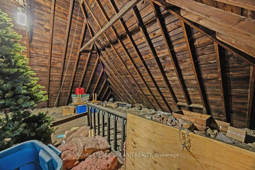 Photo 18 of 8 Weldon Avenue, St. Thomas — HOMEH