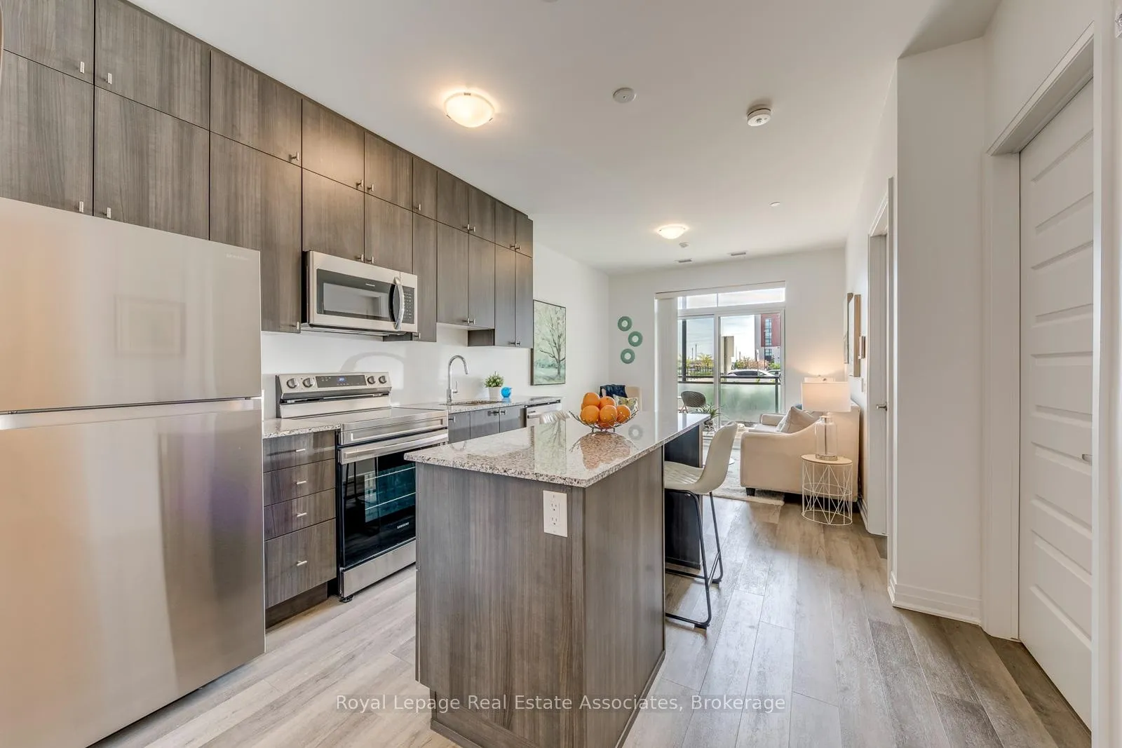 Photo 4 of Unit 108, 460 Gordon Krantz Avenue, Milton, Walker — HOMEH