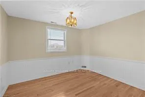 Photo 14 of Unit 203, 22 Mill Street, Hamilton, Waterdown — HOMEH