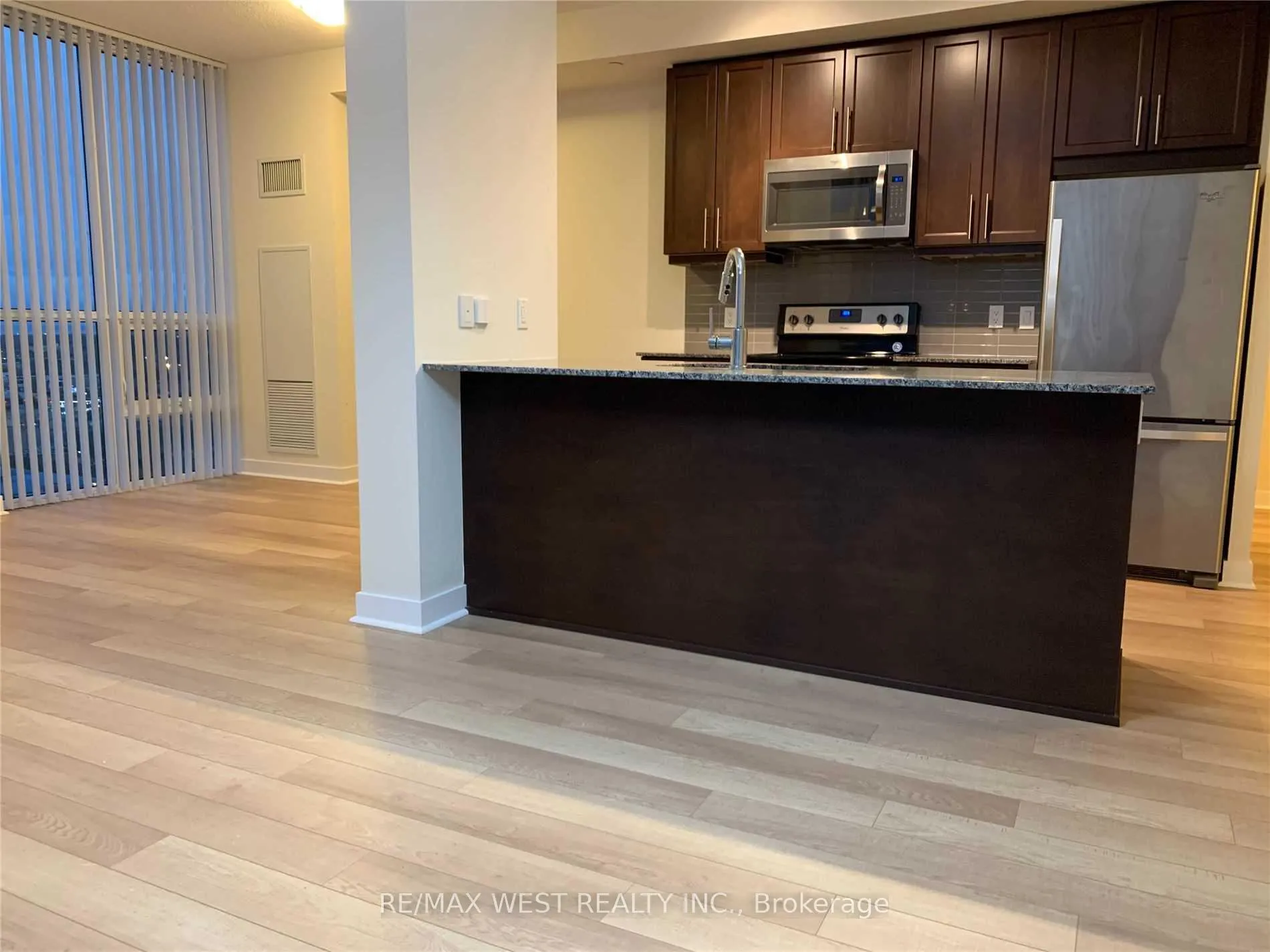 Photo 3 of Unit 1502, 3975 Grand Park Drive, Mississauga, City Centre — HOMEH
