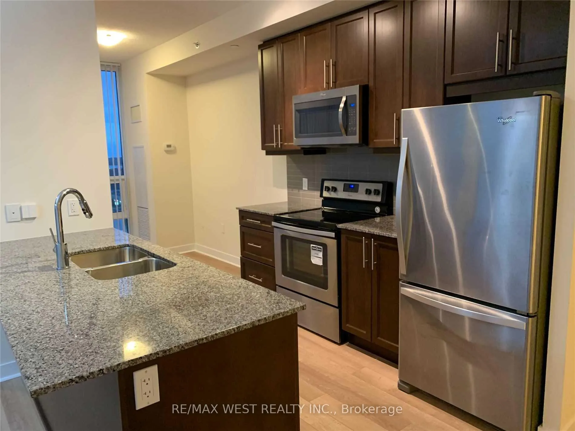 Photo 4 of Unit 1502, 3975 Grand Park Drive, Mississauga, City Centre — HOMEH