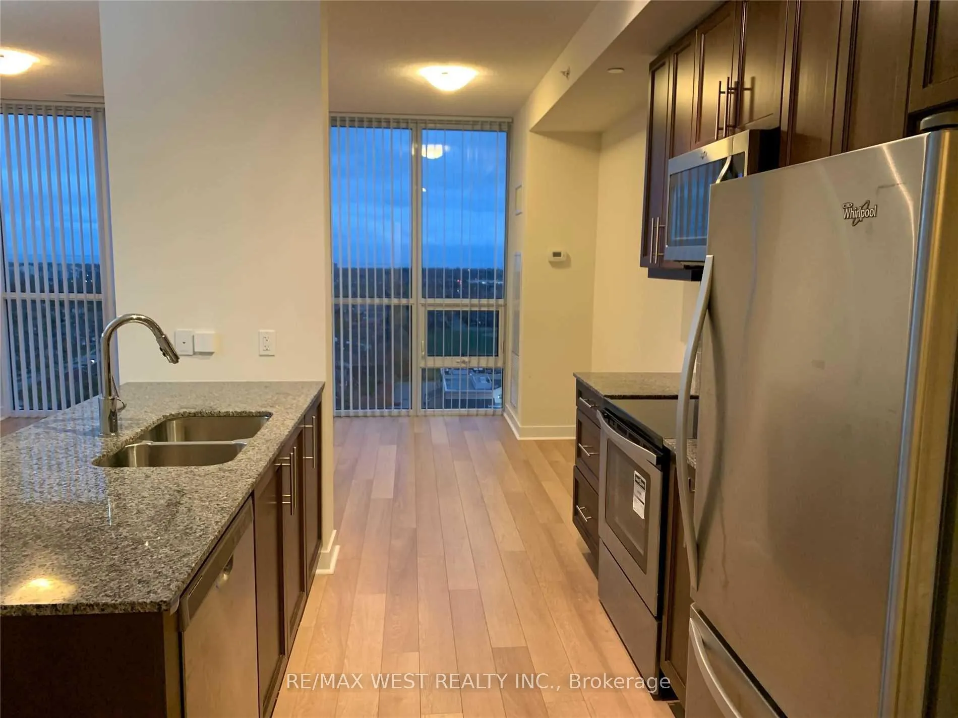 Photo 5 of Unit 1502, 3975 Grand Park Drive, Mississauga, City Centre — HOMEH