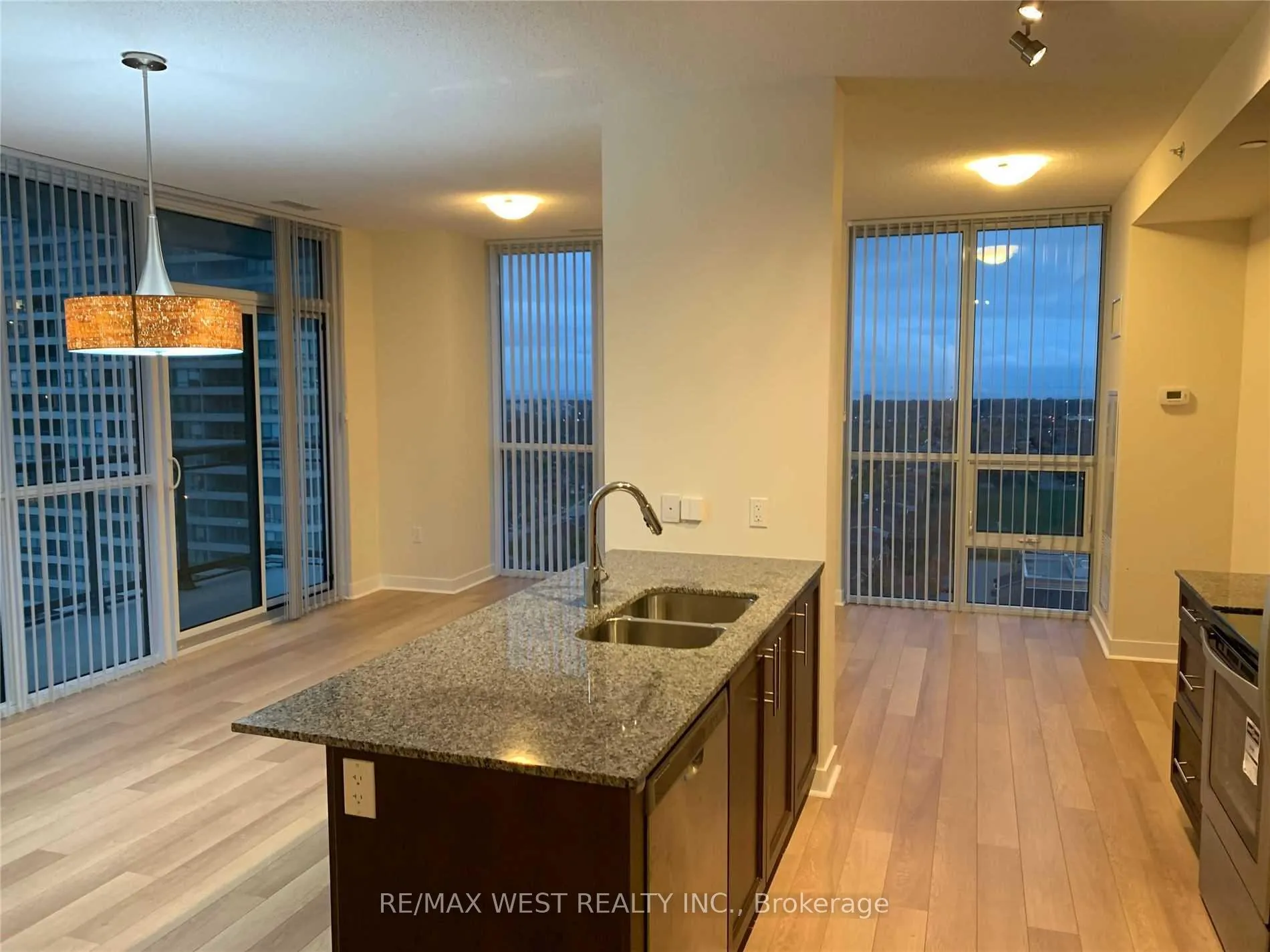 Photo 9 of Unit 1502, 3975 Grand Park Drive, Mississauga, City Centre — HOMEH