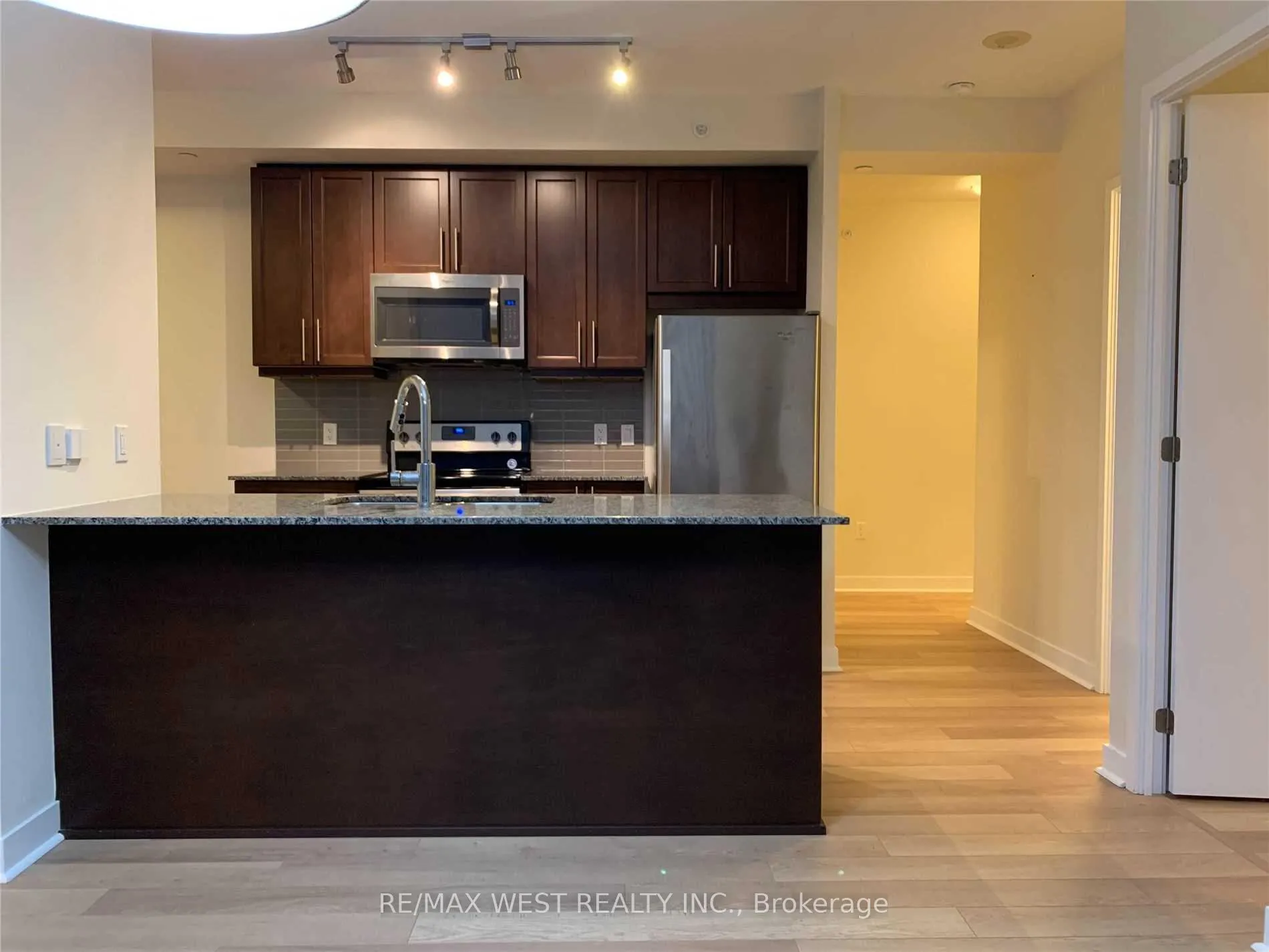 Photo 11 of Unit 1502, 3975 Grand Park Drive, Mississauga, City Centre — HOMEH