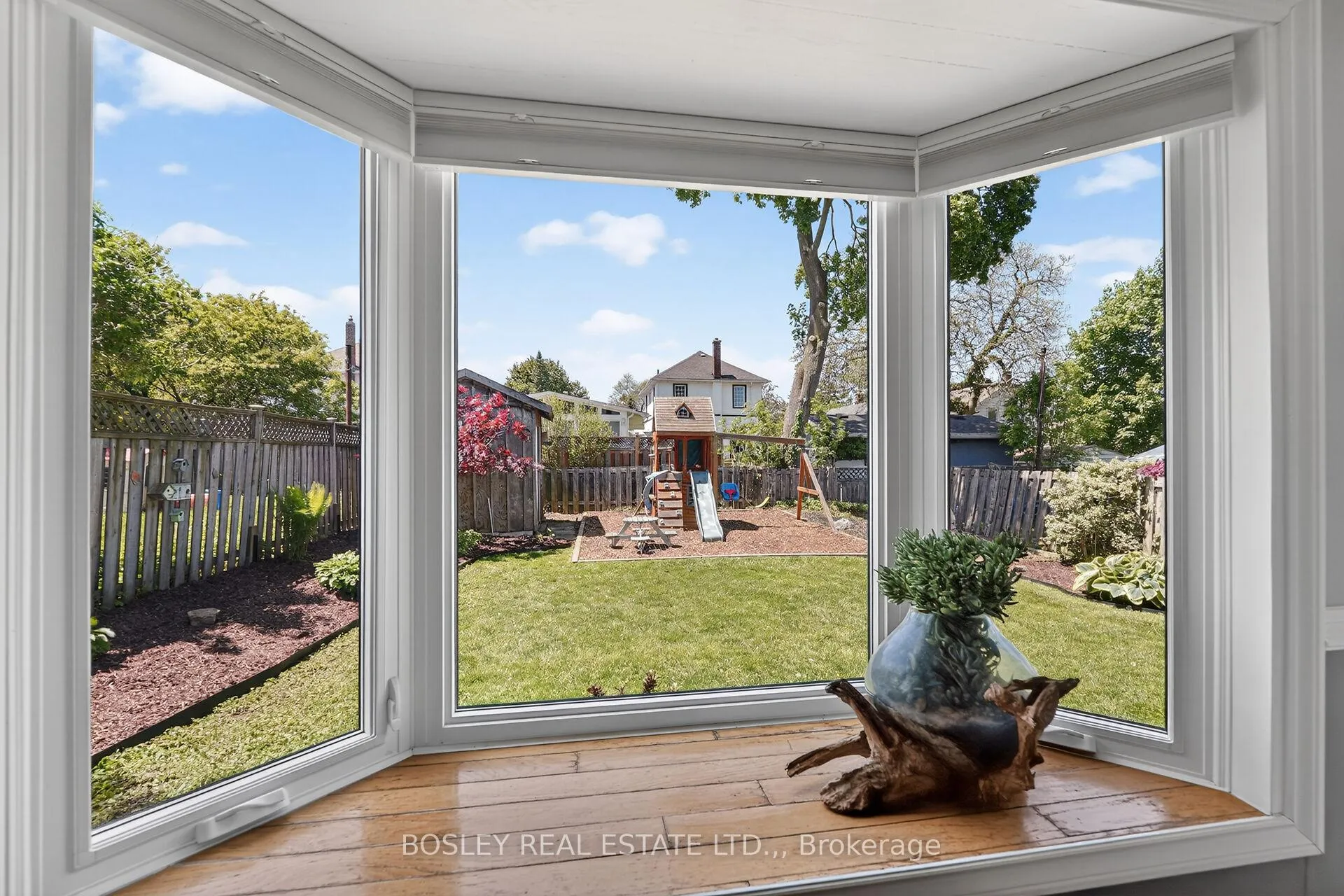 Photo 14 of 21 Chapel Street N, Thorold, Thorold Downtown — HOMEH