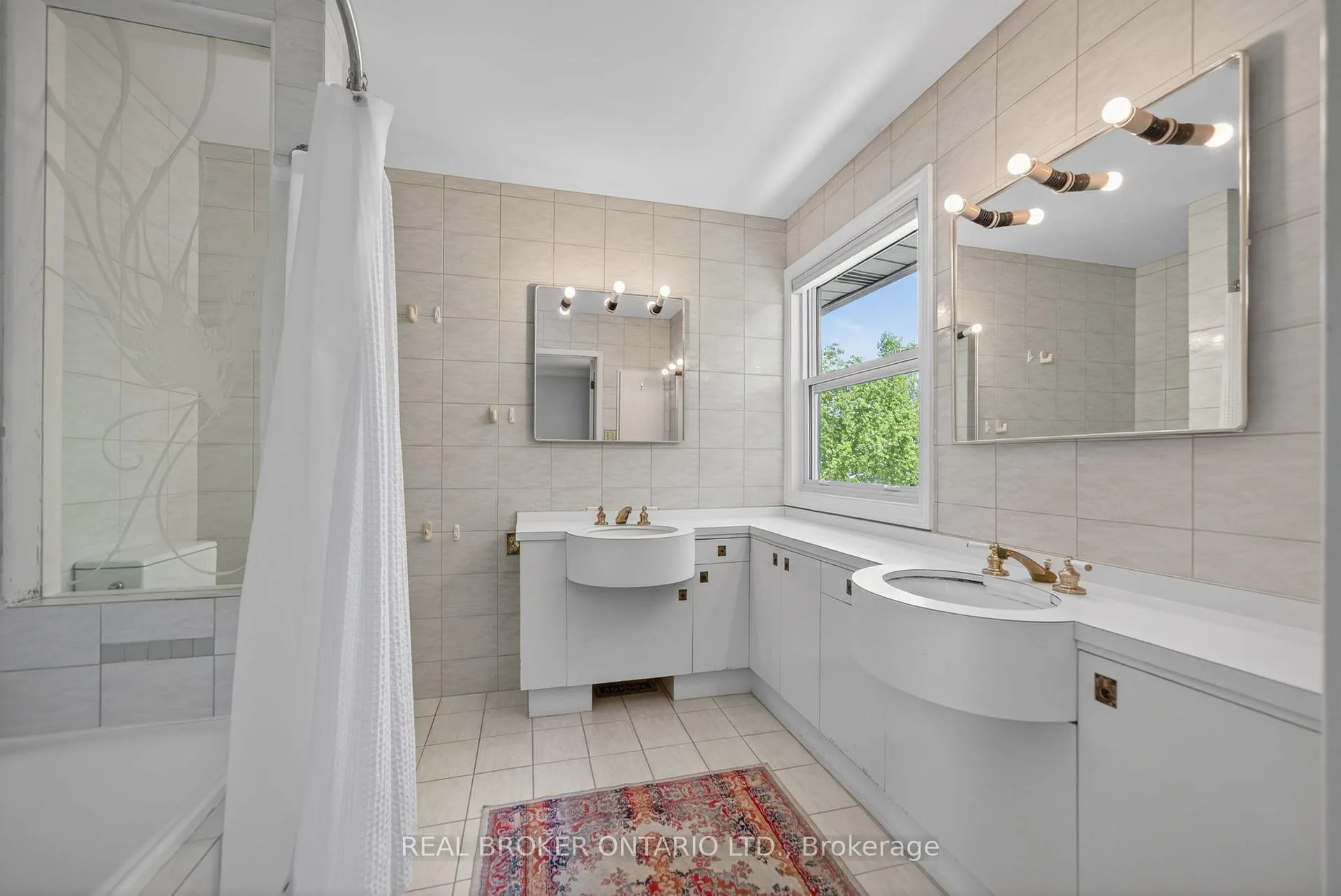 Photo 24 of 2224 Bowman Road, Ottawa, Guildwood Estates - Urbandale Acres — HOMEH