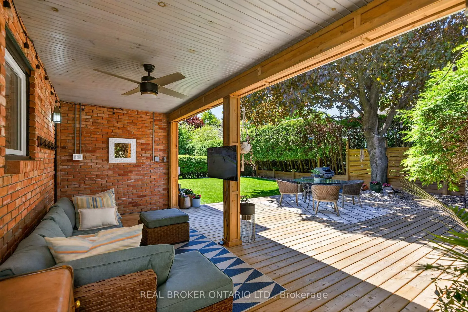 Photo 39 of 2224 Bowman Road, Ottawa, Guildwood Estates - Urbandale Acres — HOMEH
