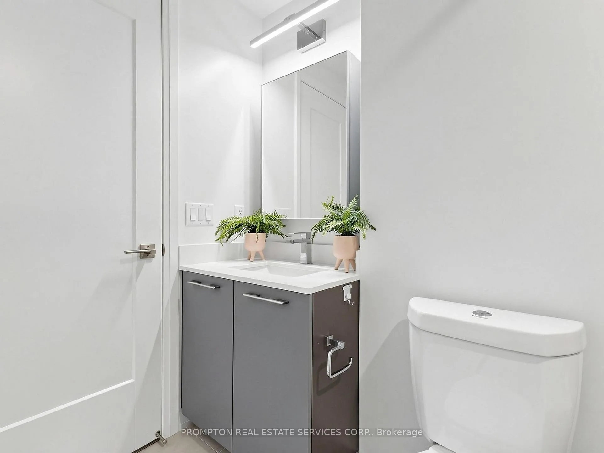Photo 25 of Unit 507, 8 Water Walk Drive, Markham, Unionville — HOMEH