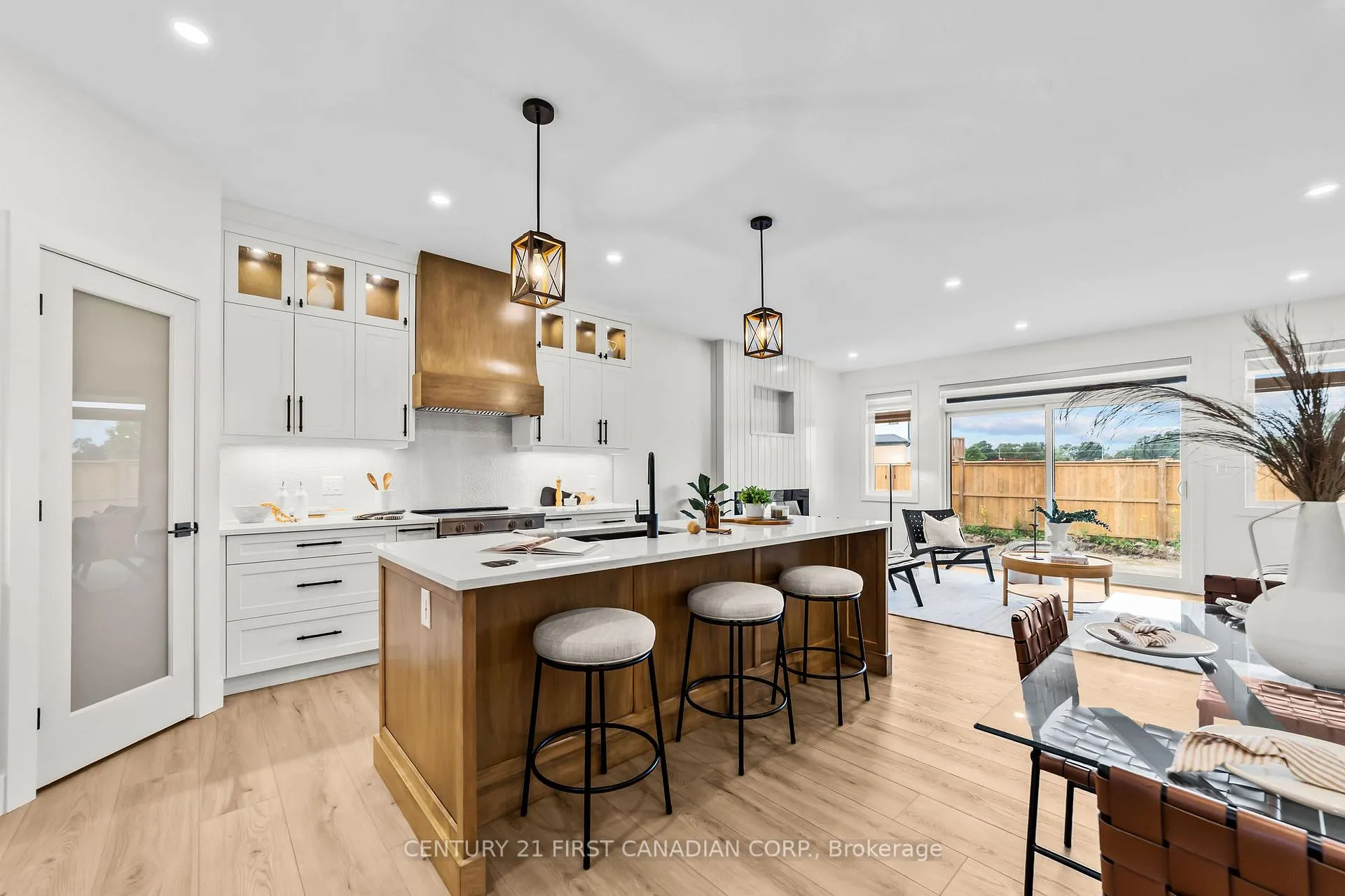 Photo 6 of 134 Addison Avenue, Lucan Biddulph, Lucan — HOMEH