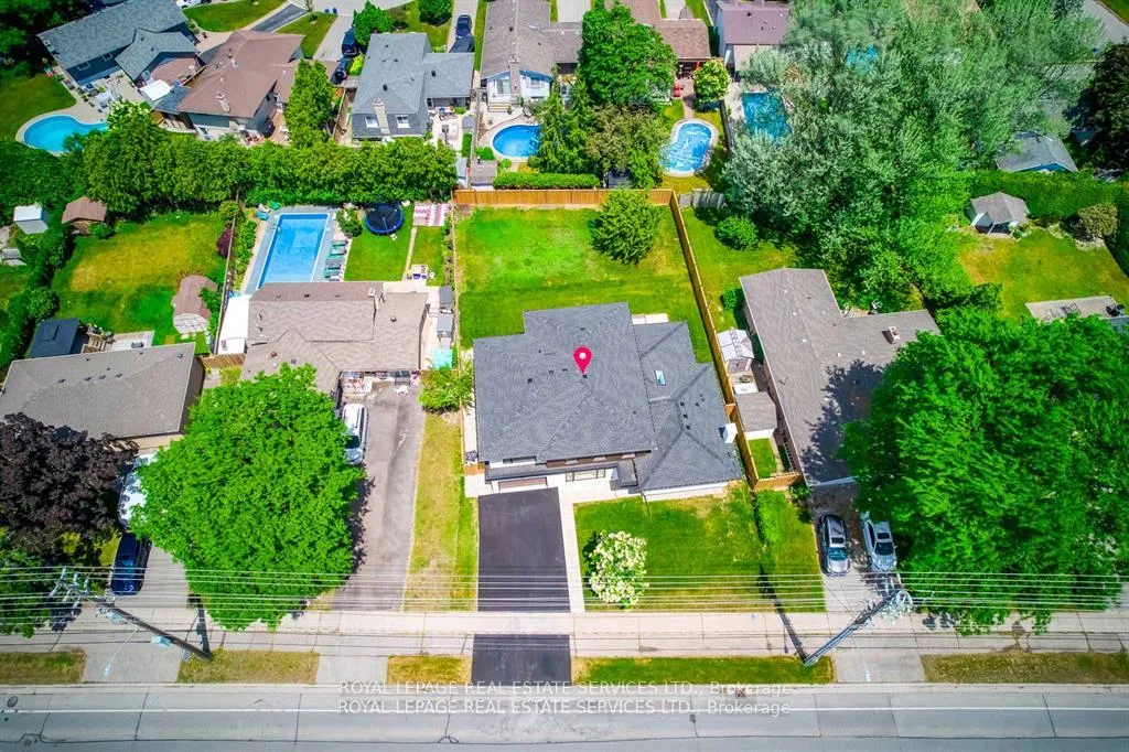 Photo 6 of 559 Walkers Line, Burlington, Shoreacres — HOMEH