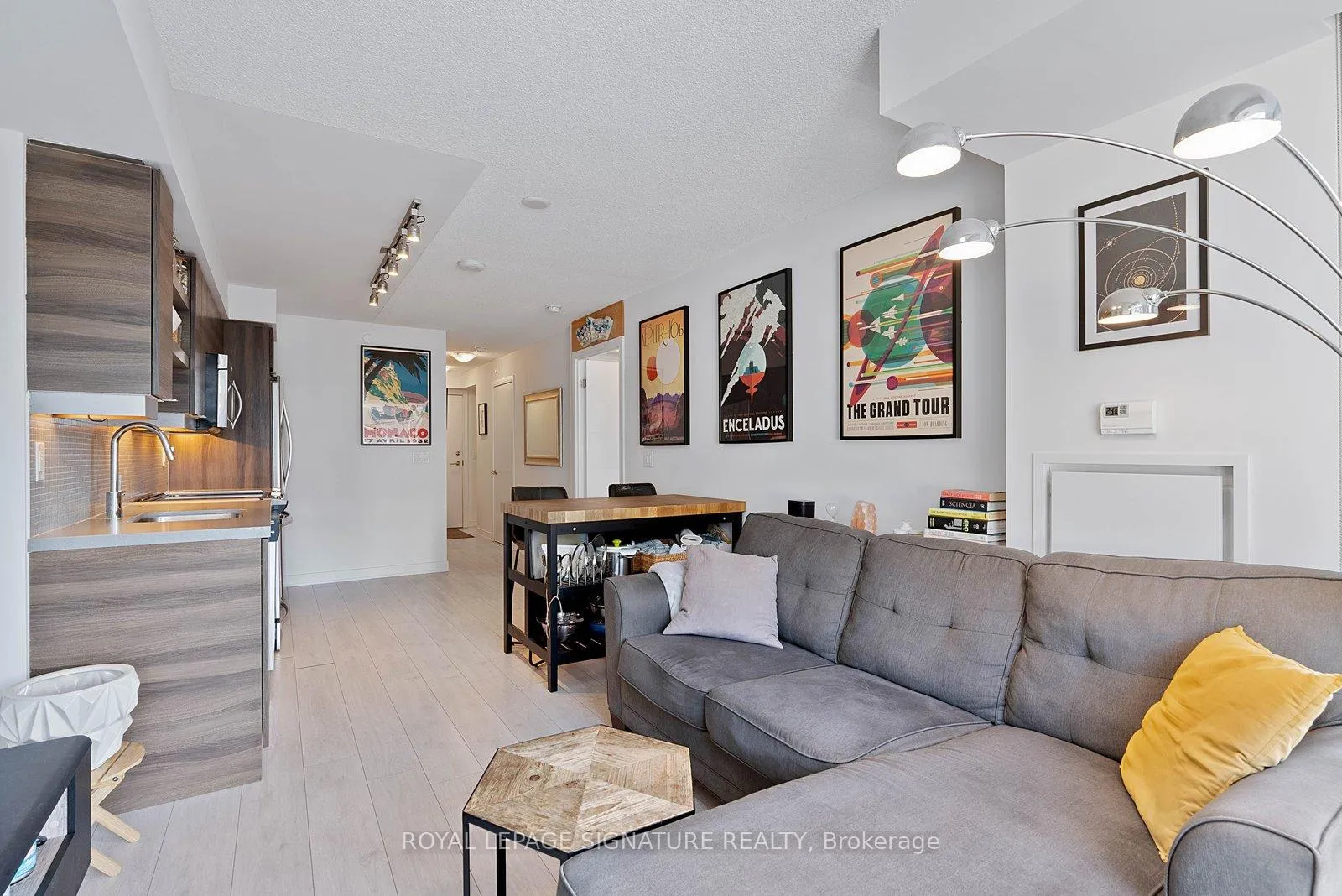 Photo 8 of Unit 710, 525 Adelaide Street W, Toronto, Waterfront Communities — HOMEH