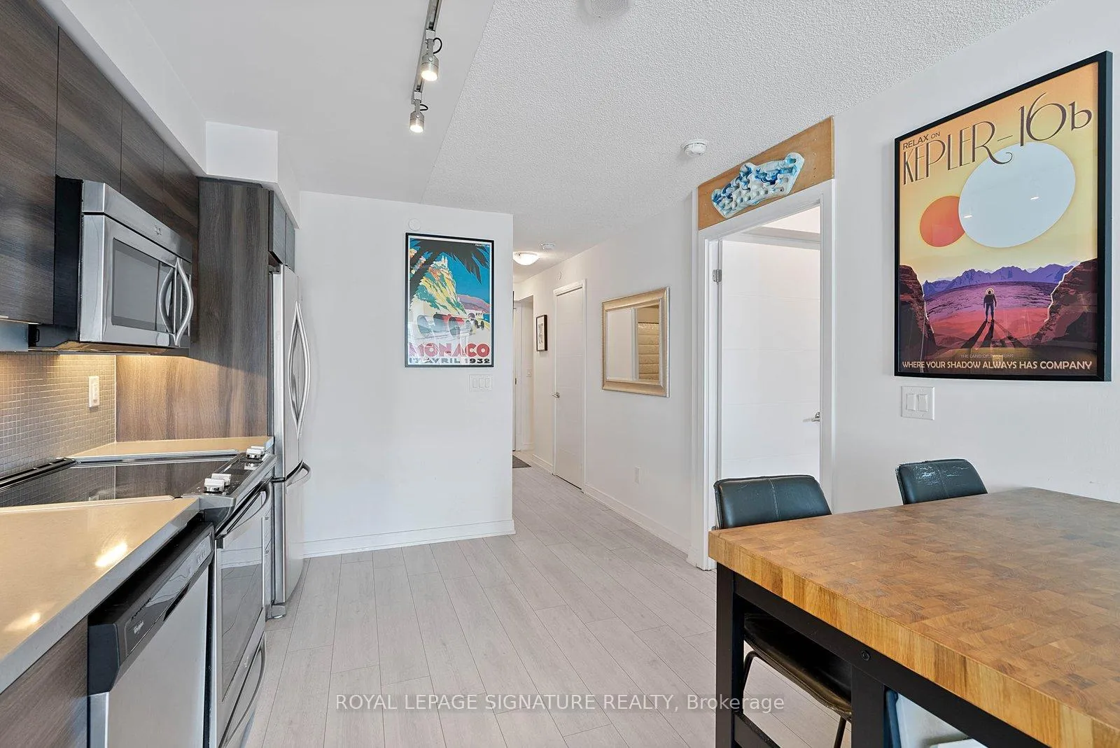 Photo 12 of Unit 710, 525 Adelaide Street W, Toronto, Waterfront Communities — HOMEH