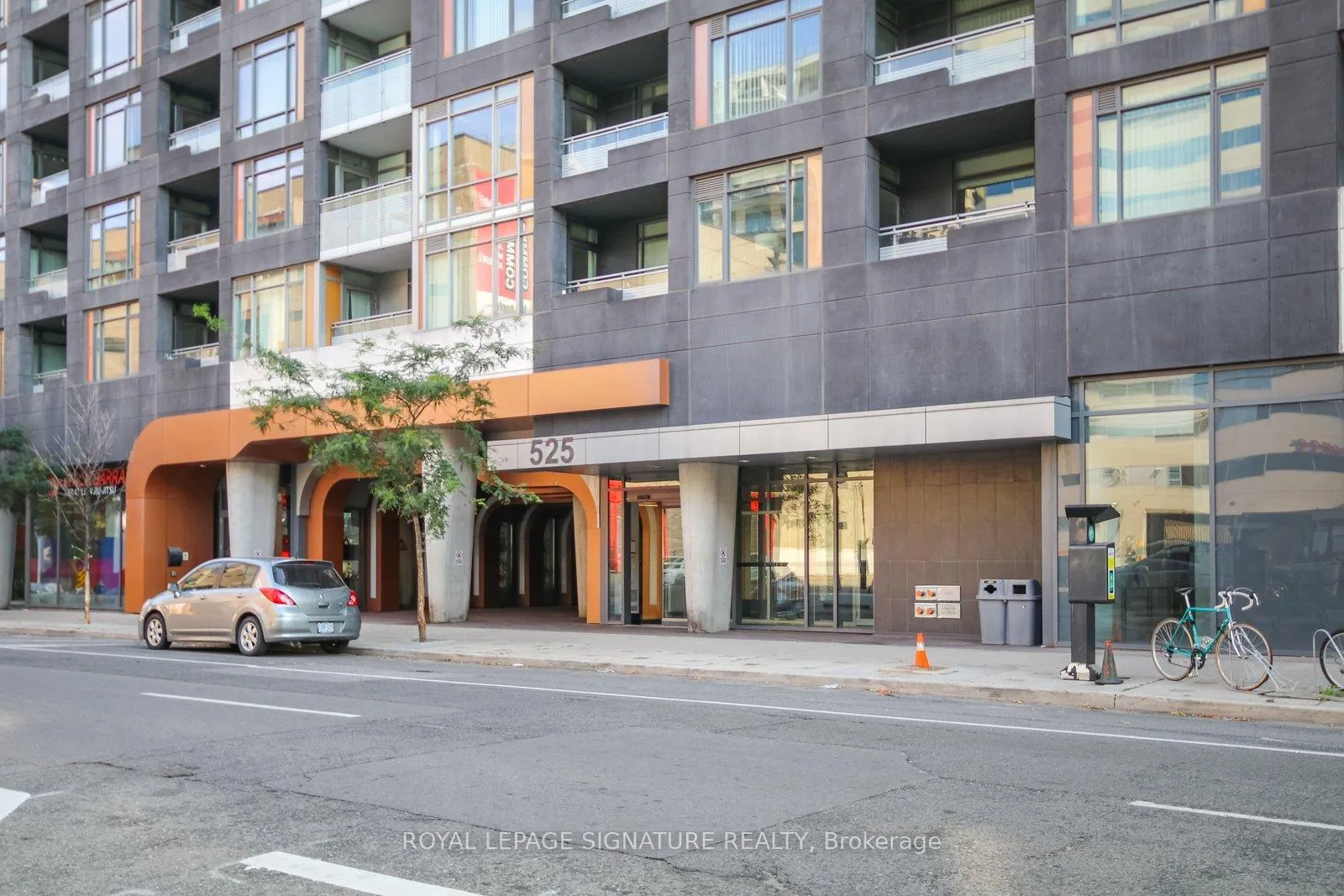 Photo 31 of Unit 710, 525 Adelaide Street W, Toronto, Waterfront Communities — HOMEH