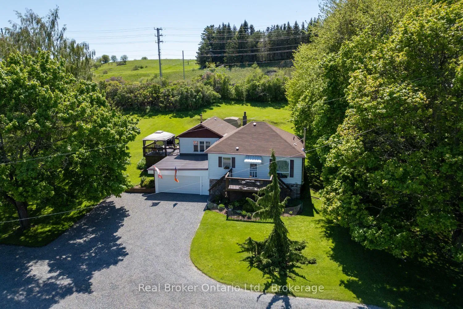Photo 2 of 2359 Baseline Road W, Clarington, Bowmanville — HOMEH