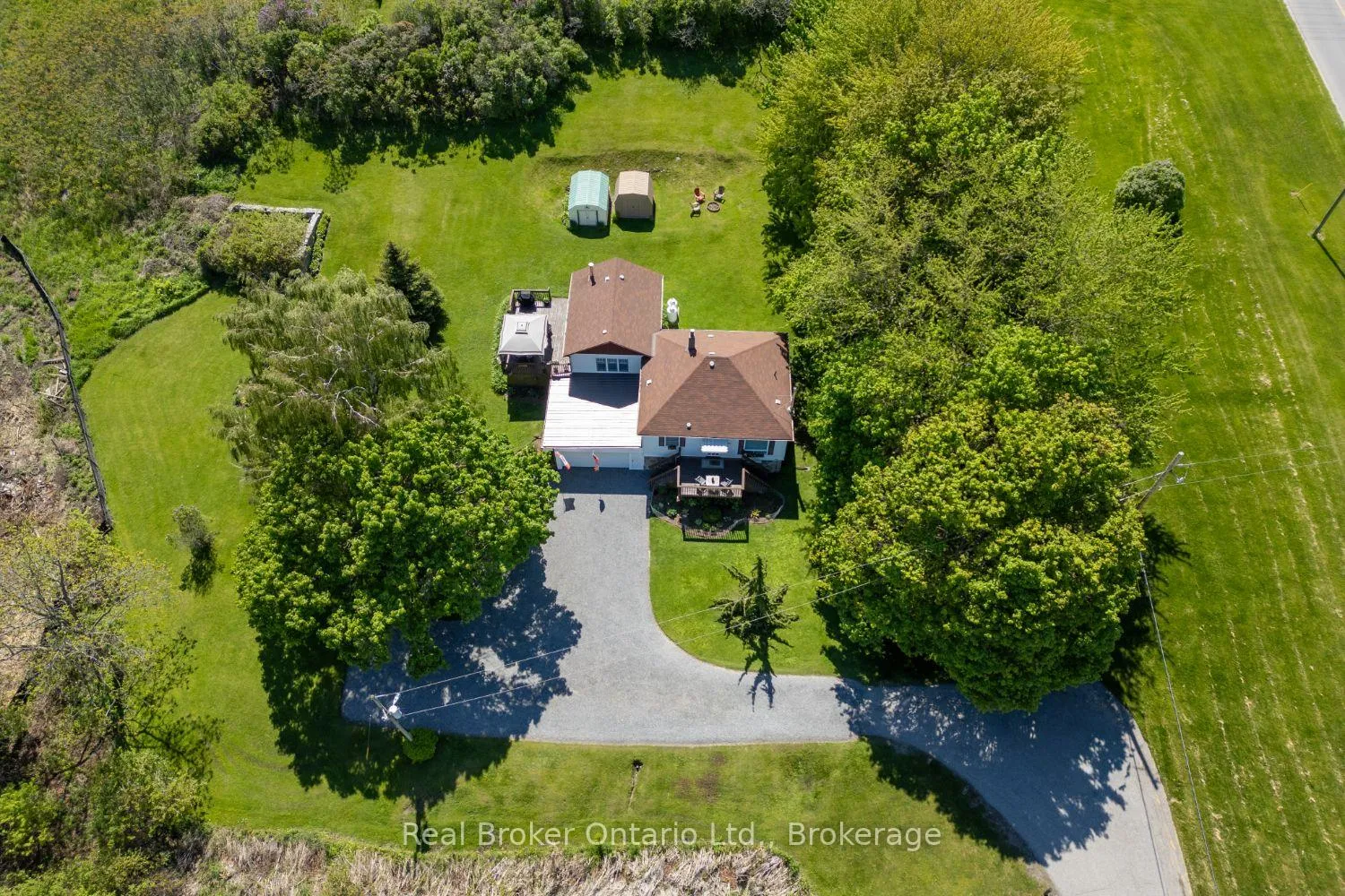 Photo 3 of 2359 Baseline Road W, Clarington, Bowmanville — HOMEH
