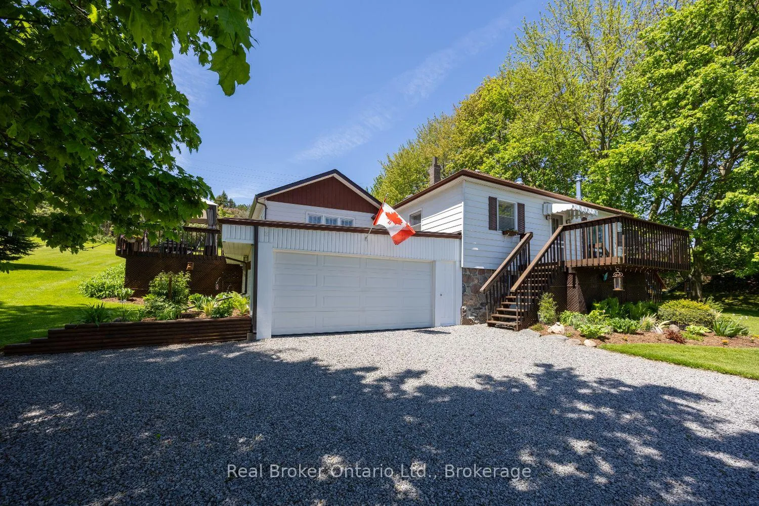 Photo 4 of 2359 Baseline Road W, Clarington, Bowmanville — HOMEH