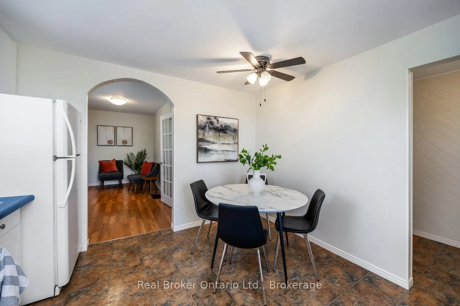 Photo 11 of 2359 Baseline Road W, Clarington, Bowmanville — HOMEH