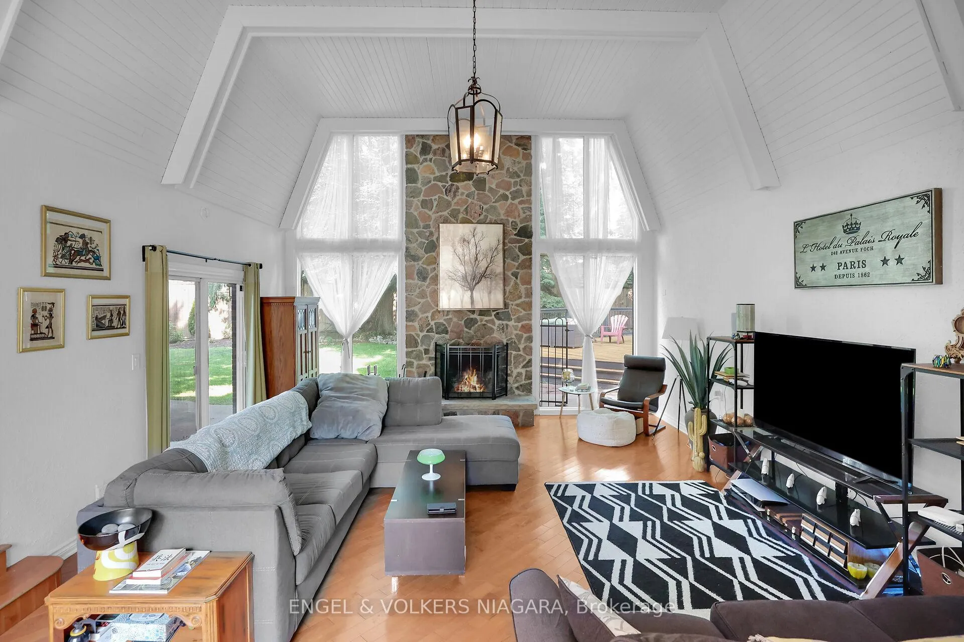Photo 27 of 2459 Noella Crescent, Niagara Falls, Casey — HOMEH