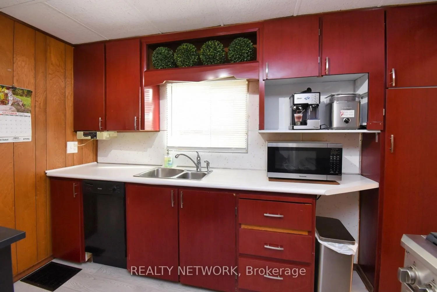 Photo 10 of 17 Craigroyston Road, Hamilton, Normanhurst — HOMEH