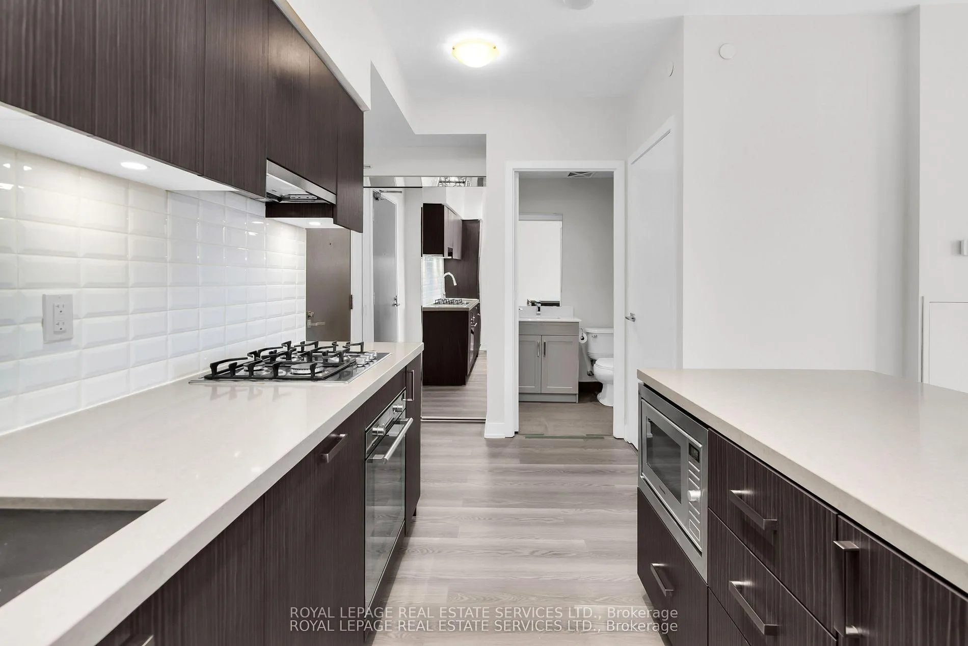 Photo 6 of Unit 1104, 501 St Clair Avenue W, Toronto, Casa Loma — HOMEH