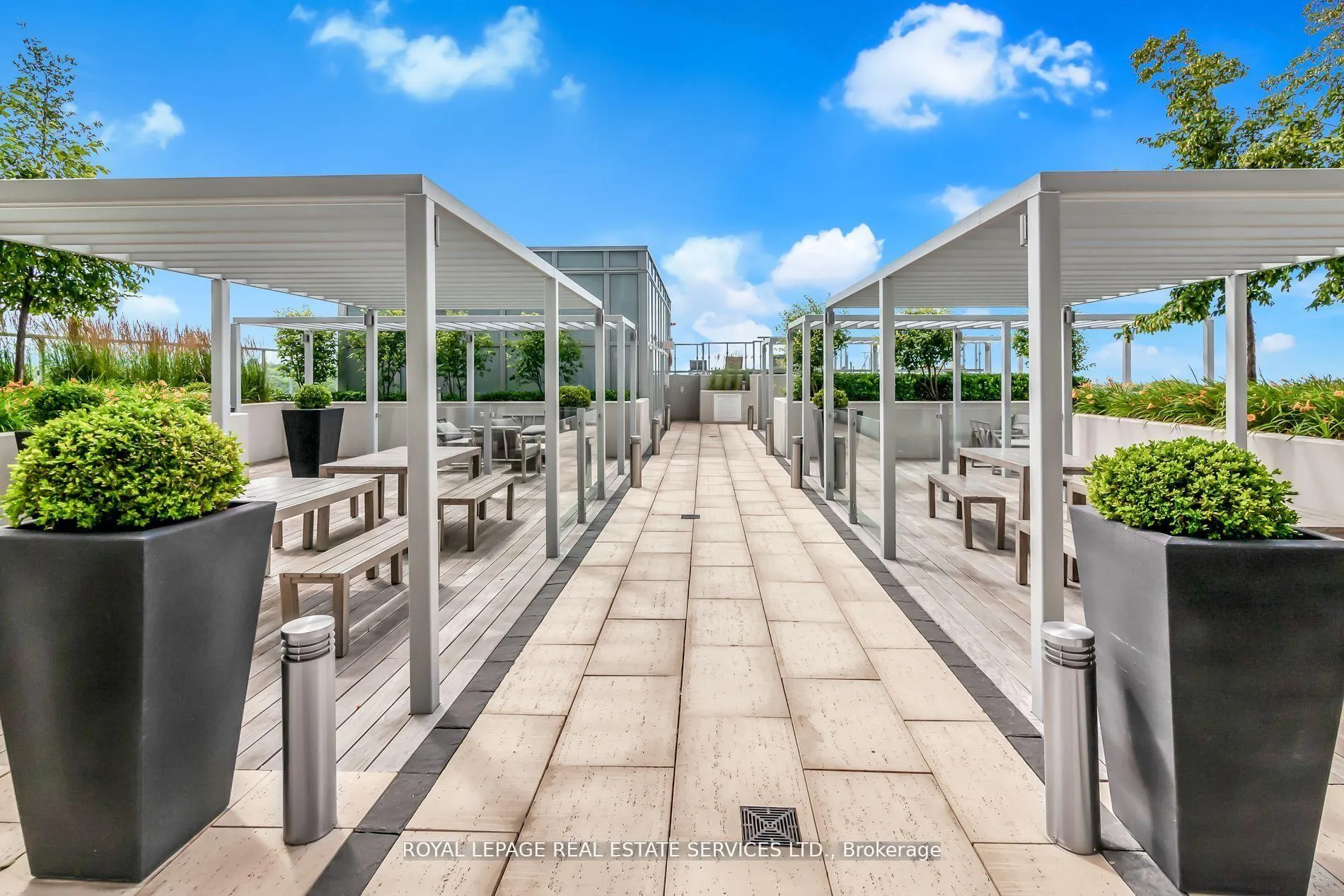 Photo 33 of Unit 1104, 501 St Clair Avenue W, Toronto, Casa Loma — HOMEH