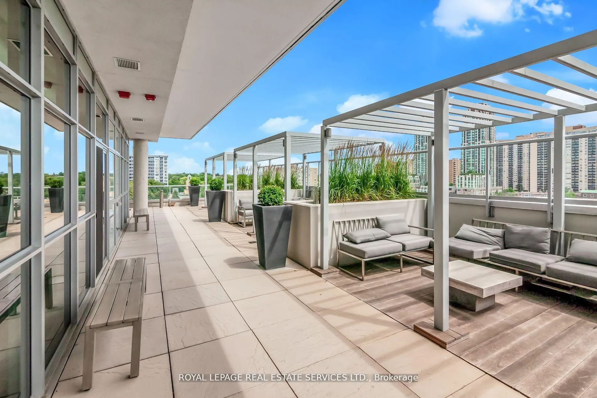 Photo 43 of Unit 1104, 501 St Clair Avenue W, Toronto, Casa Loma — HOMEH