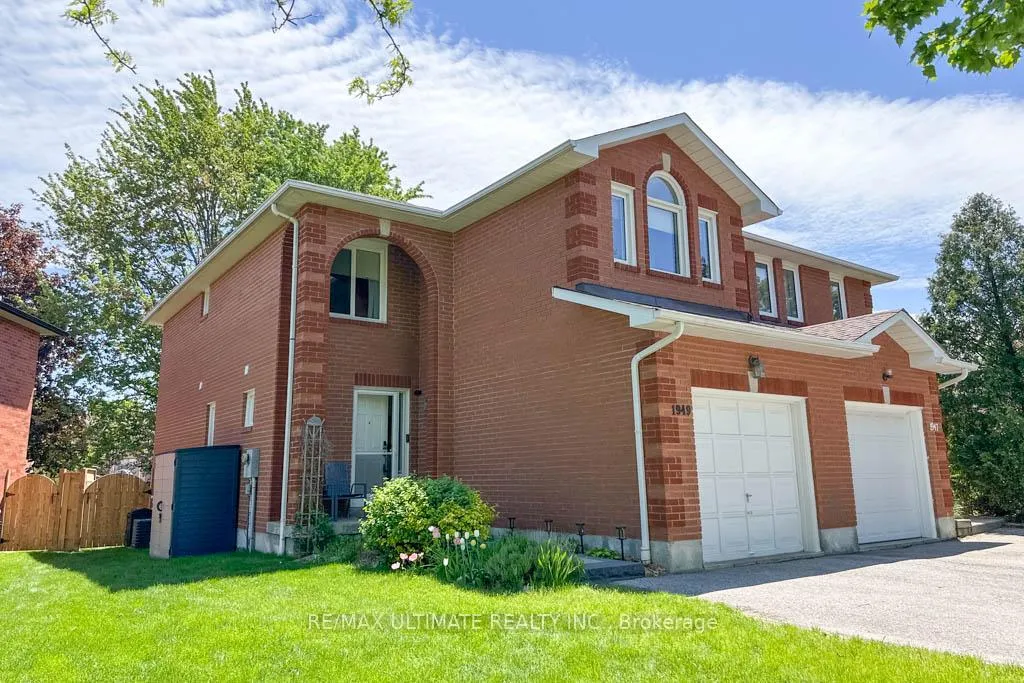 Photo 4 of 1949 Pine Grove Avenue, Pickering, Highbush — HOMEH
