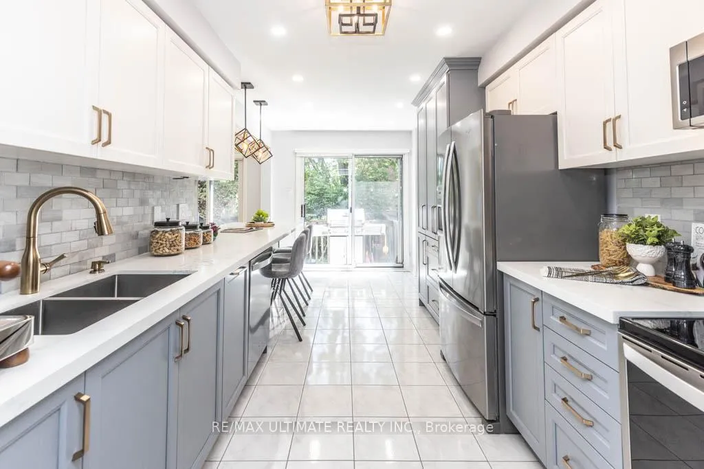 Photo 14 of 1949 Pine Grove Avenue, Pickering, Highbush — HOMEH