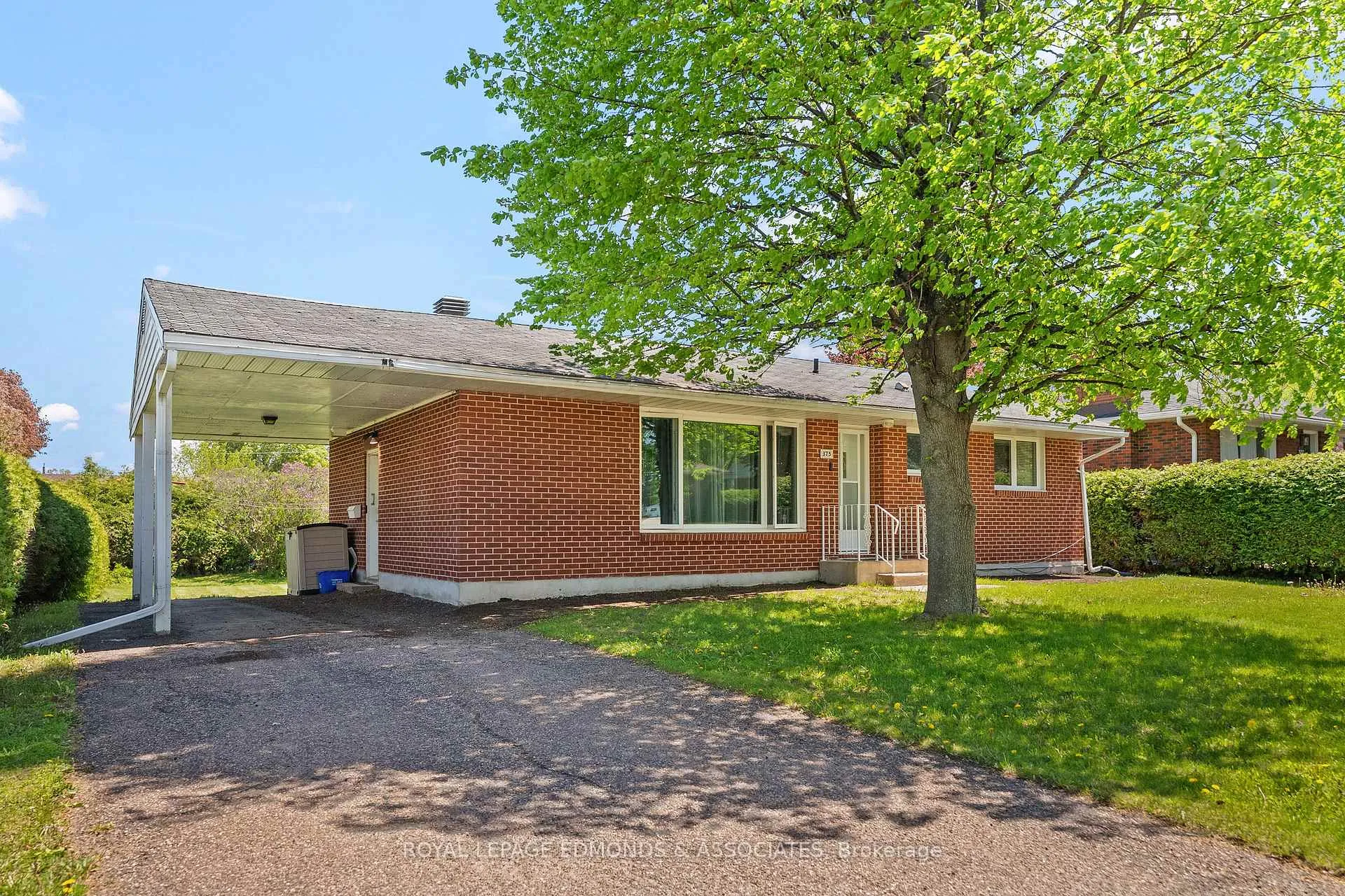 Photo 2 of 375 Broadview Drive, Pembroke — HOMEH