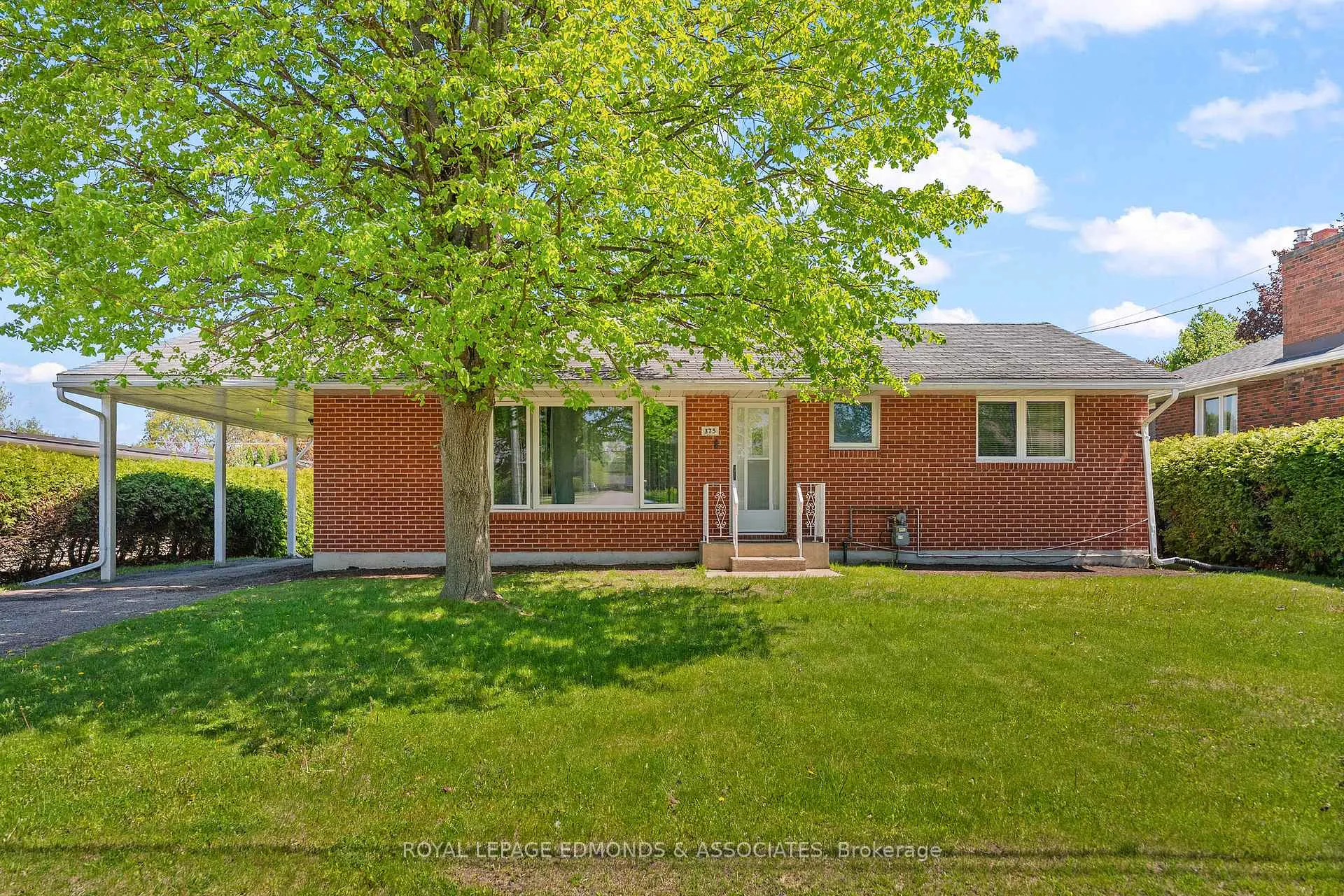 Photo 3 of 375 Broadview Drive, Pembroke — HOMEH