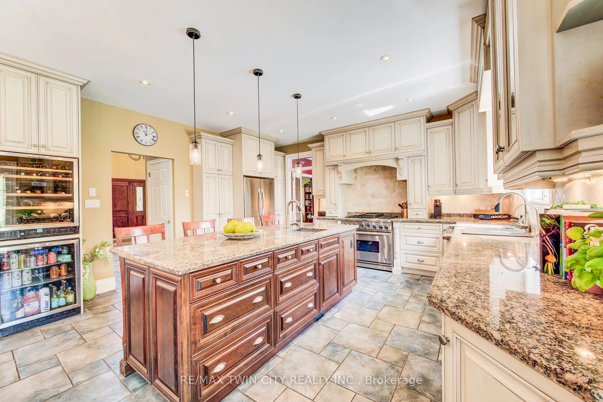 Photo 6 of 173 Golf Course Road, Woolwich — HOMEH