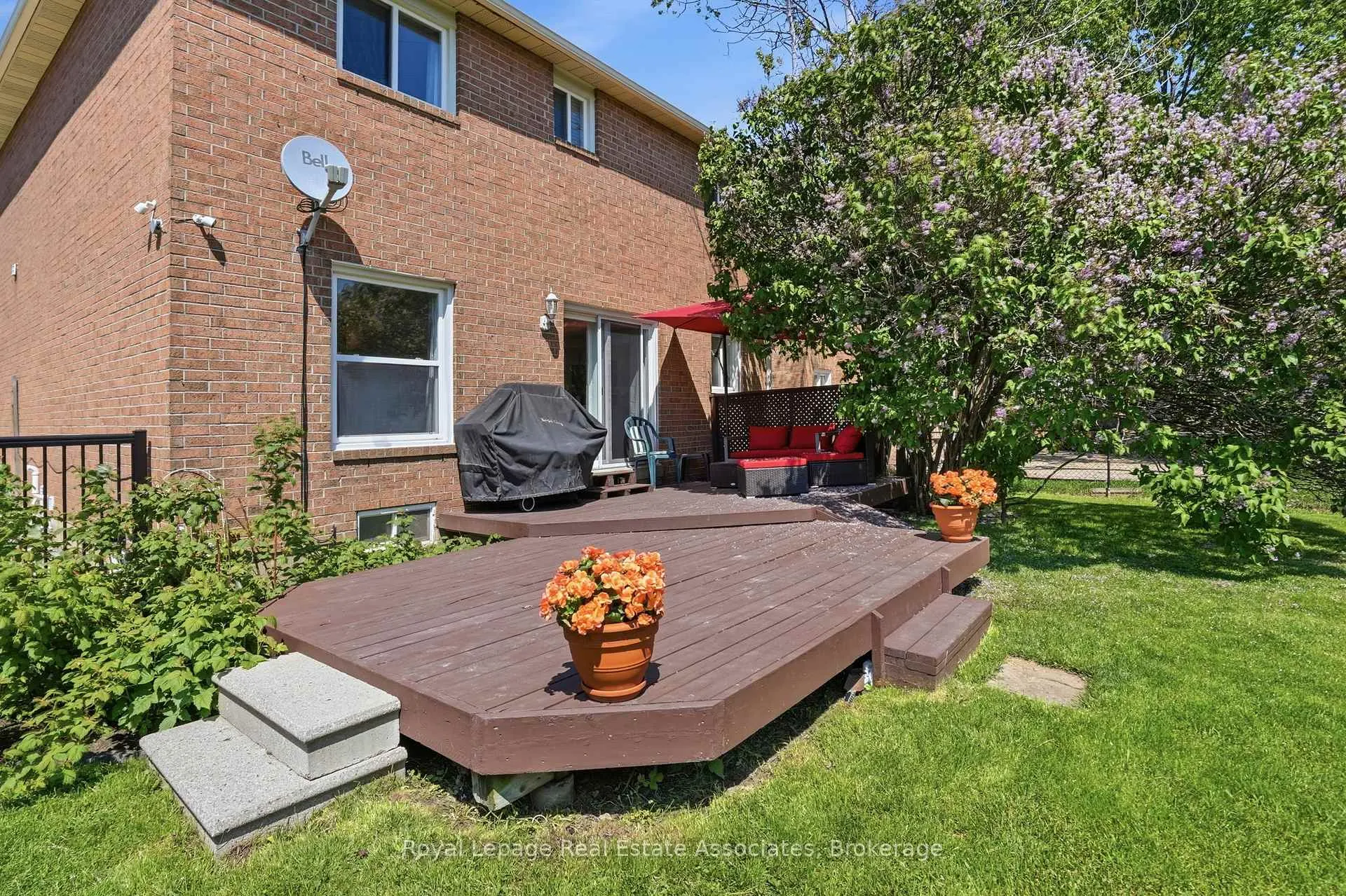 Photo 41 of 4454 Mayflower Drive, Mississauga, Hurontario — HOMEH