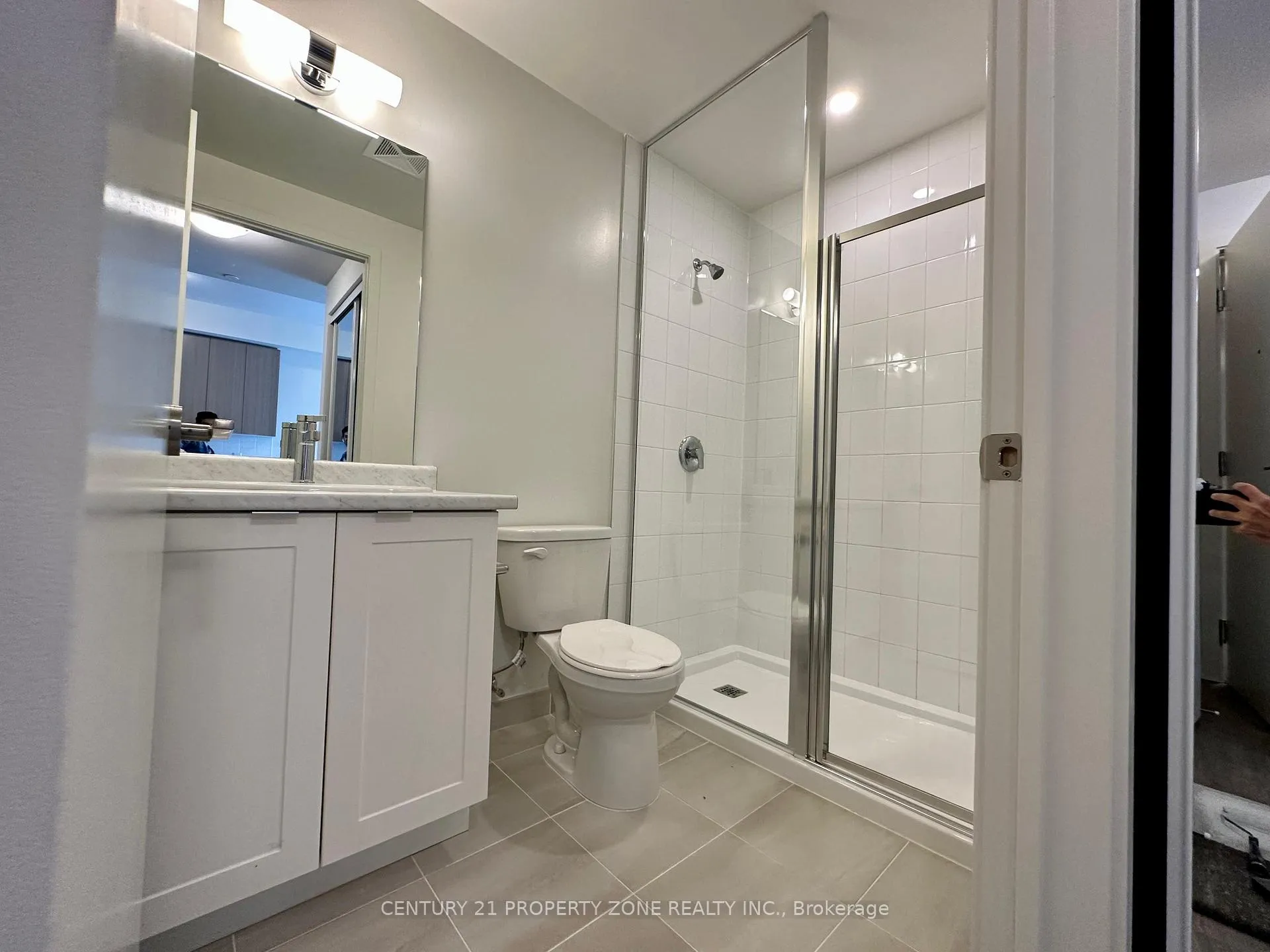 Photo 10 of Unit 410, 62 Sky Harbour Drive, Brampton, Bram West — HOMEH