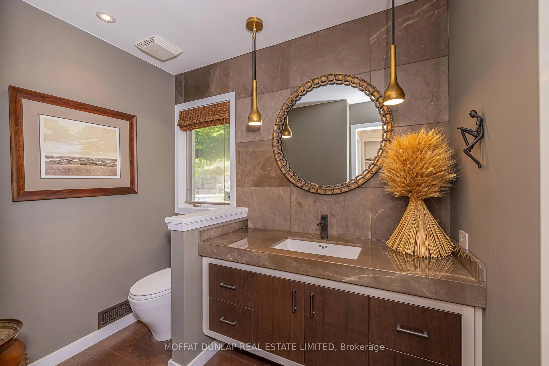 Photo 25 of 17480 Dufferin Street, King, Rural King — HOMEH
