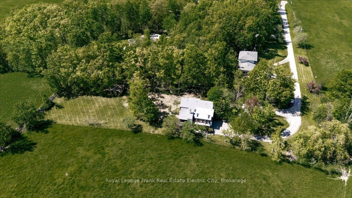Photo 2 of 548 Dunford Road, Selwyn — HOMEH