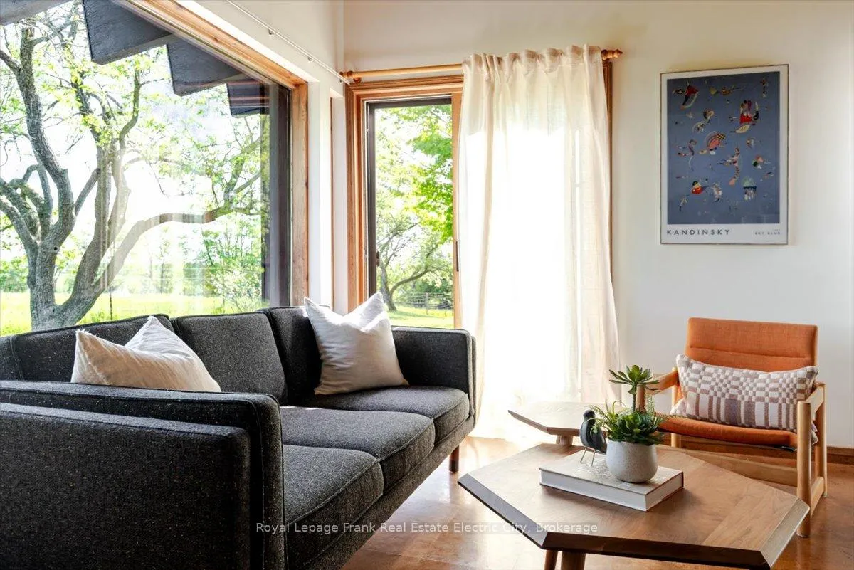 Photo 10 of 548 Dunford Road, Selwyn — HOMEH