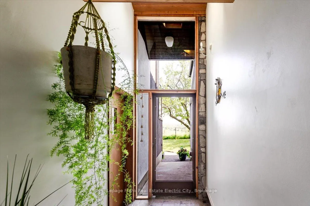 Photo 15 of 548 Dunford Road, Selwyn — HOMEH