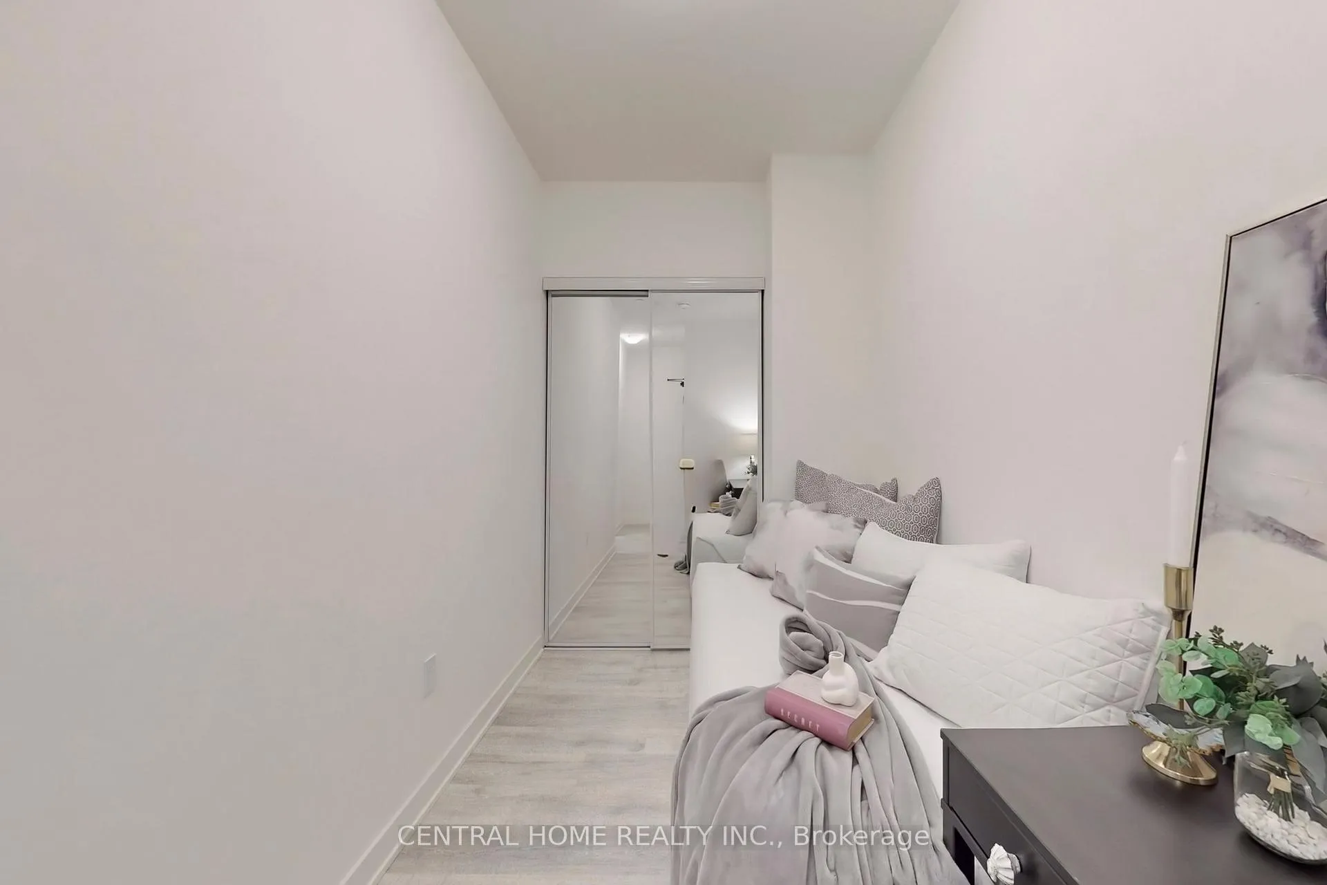 Photo 18 of Unit 3908, 100 Dalhousie Street, Toronto, Church-Yonge Corridor — HOMEH