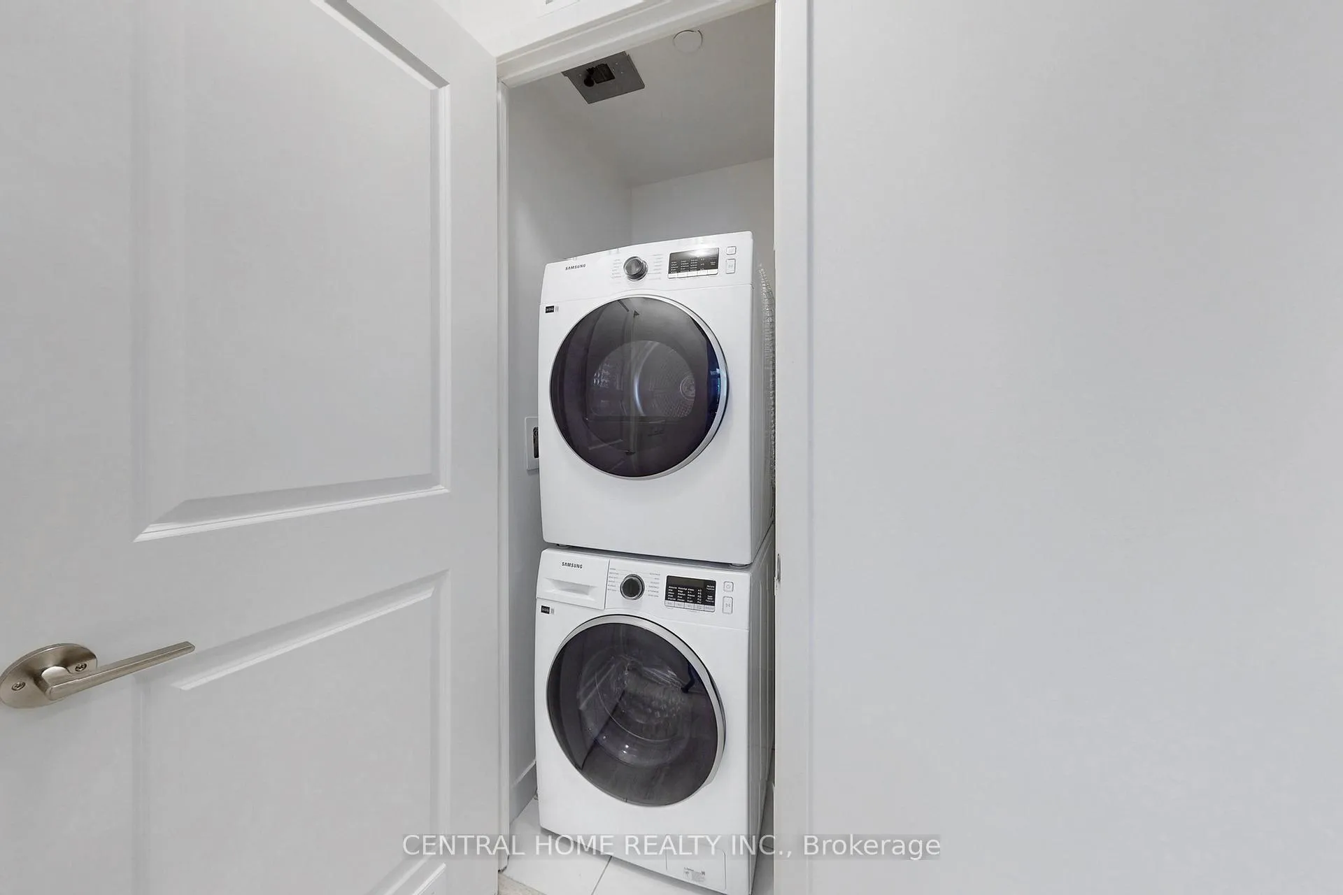 Photo 22 of Unit 3908, 100 Dalhousie Street, Toronto, Church-Yonge Corridor — HOMEH