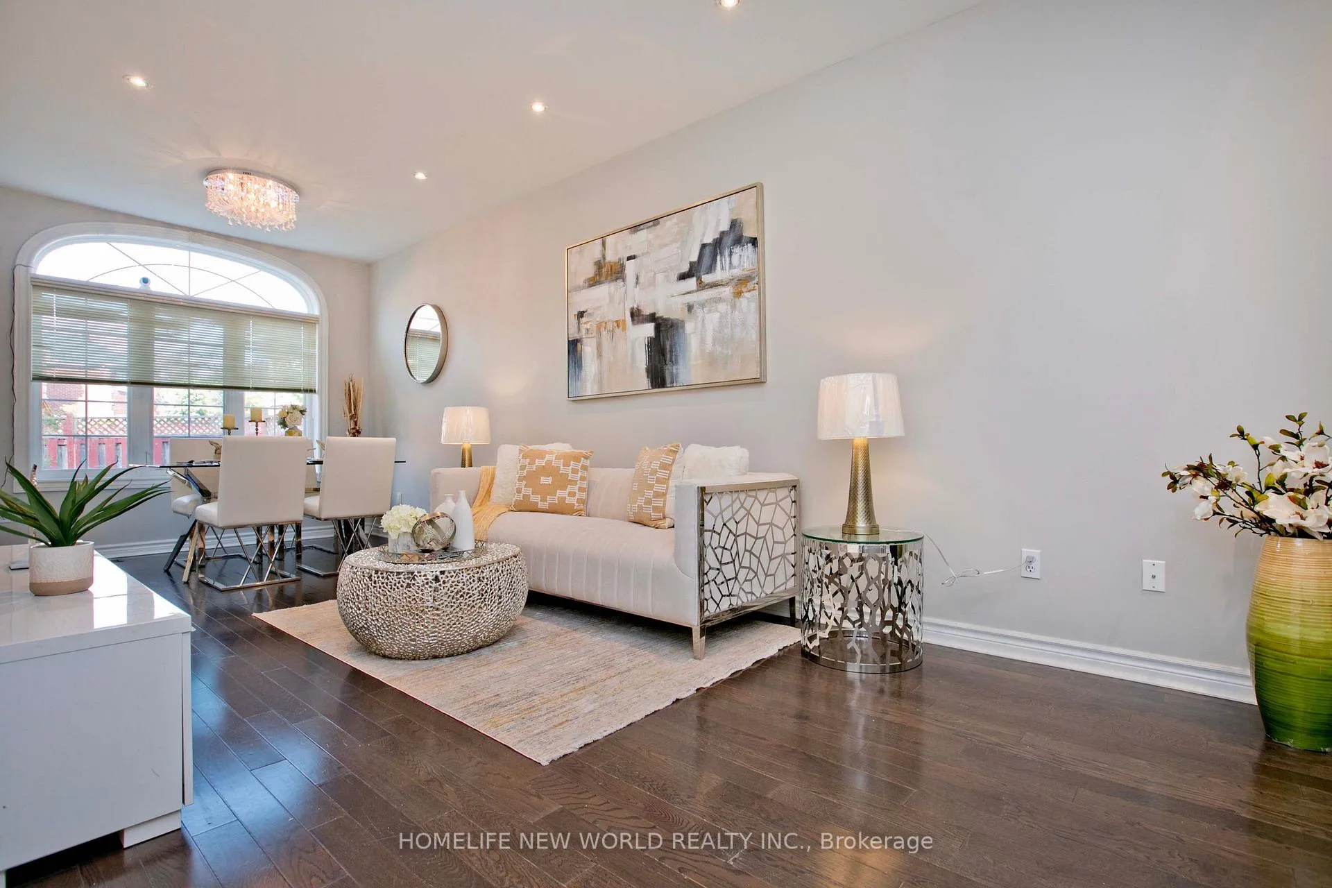 Photo 4 of 317 Milliken Meadows Drive, Markham, Milliken Mills West — HOMEH