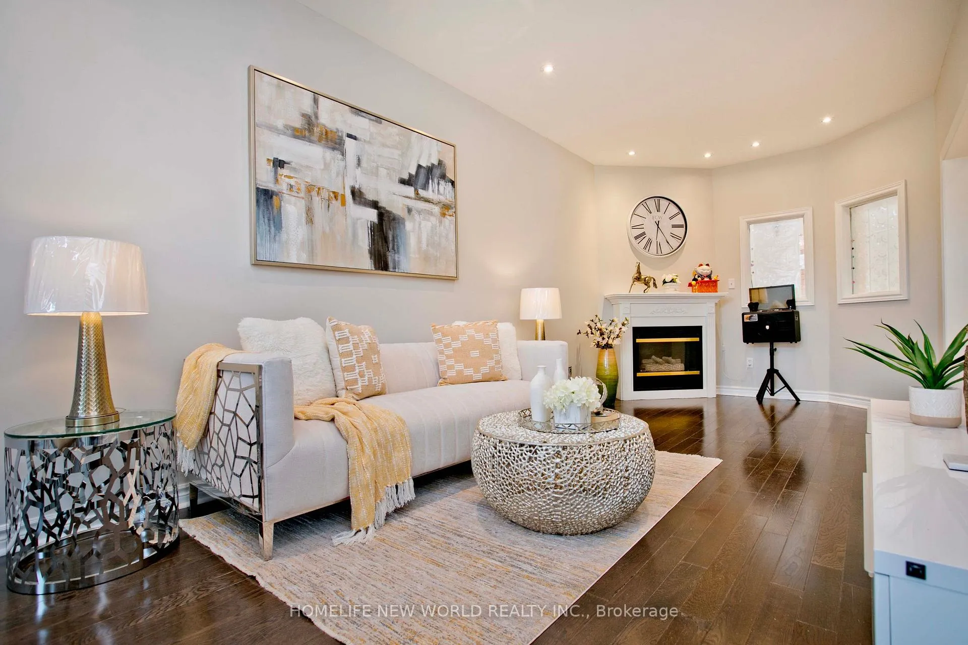 Photo 6 of 317 Milliken Meadows Drive, Markham, Milliken Mills West — HOMEH