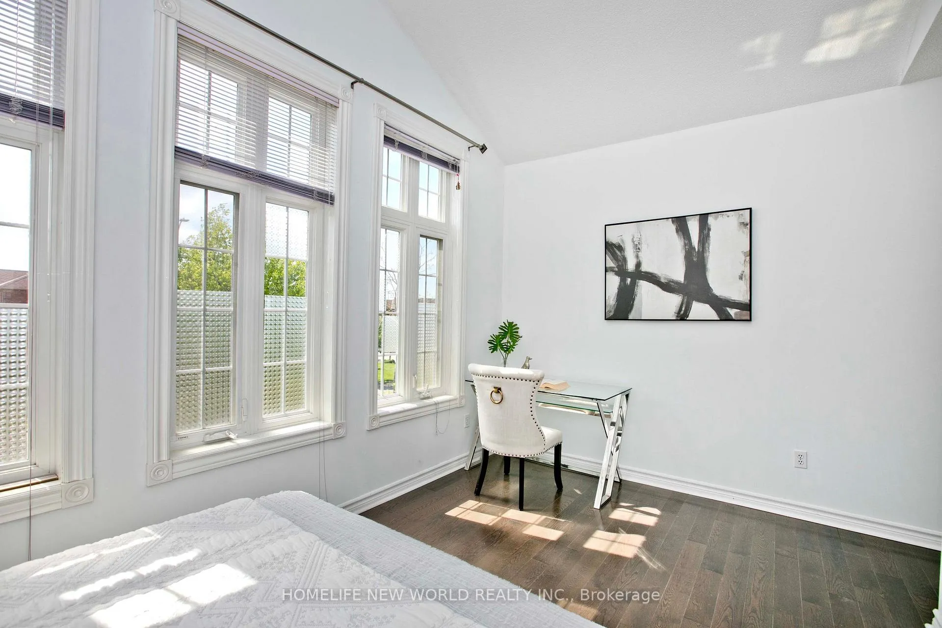 Photo 16 of 317 Milliken Meadows Drive, Markham, Milliken Mills West — HOMEH